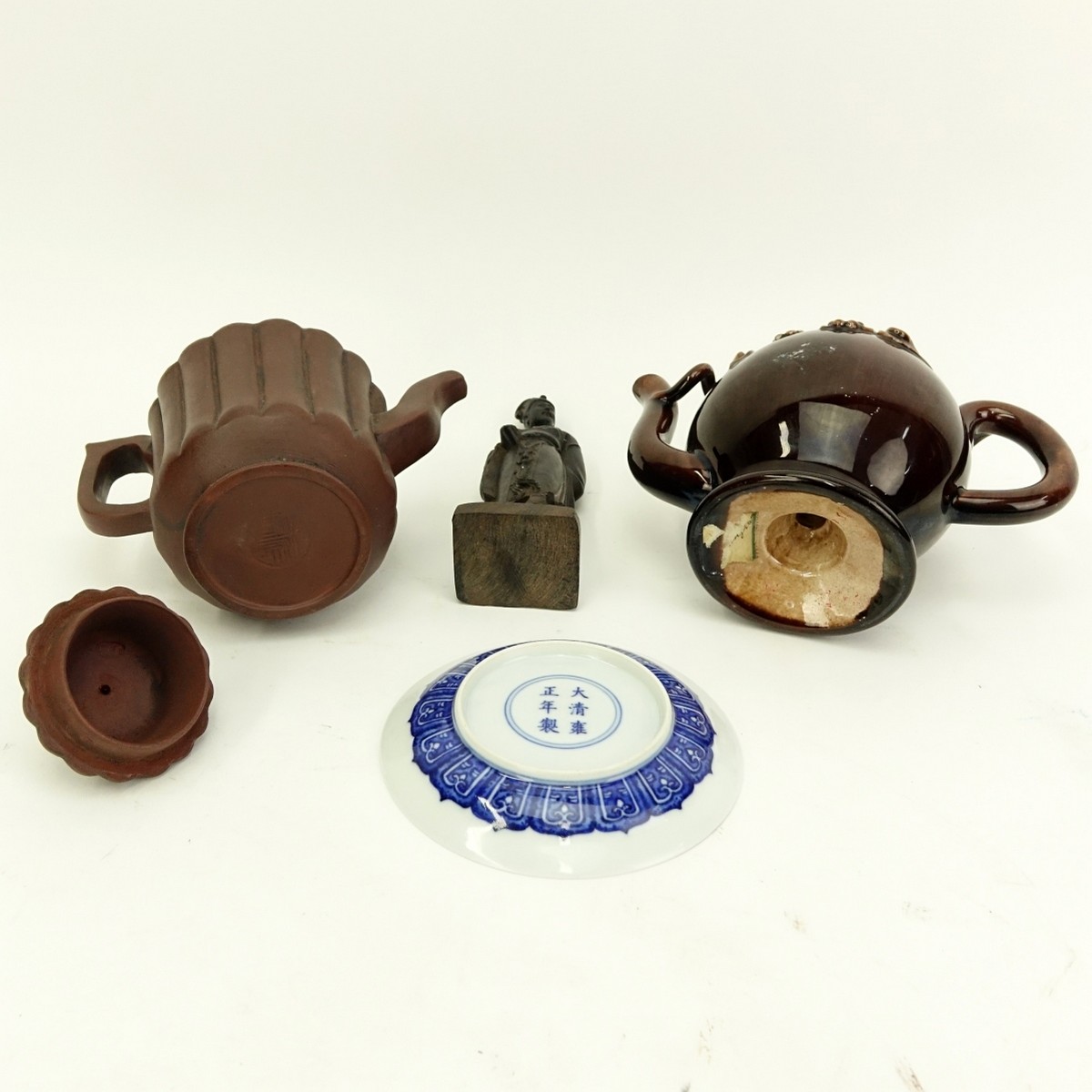 Grouping of Four (4) Chinese Tabletop Items