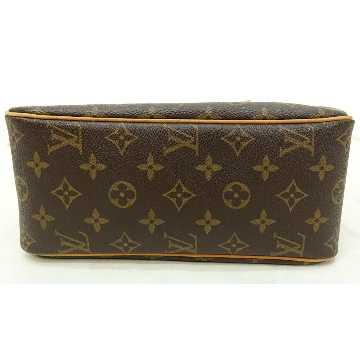 Louis Vuitton Brown Monogram Cite MM Bag