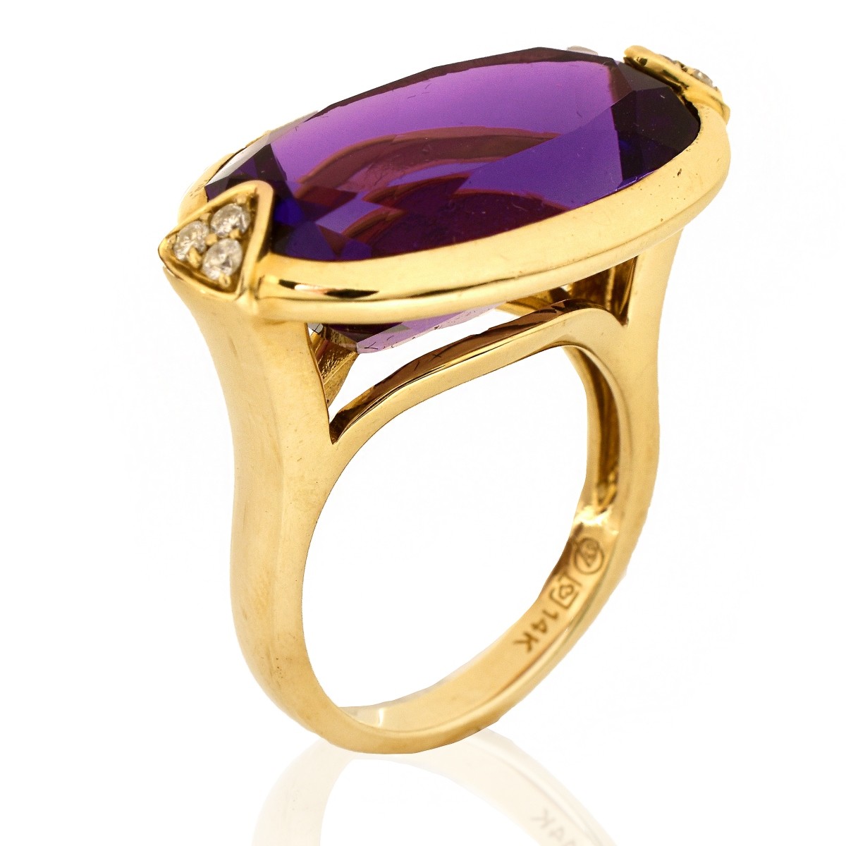 Amethyst, Diamond and 14K Gold Ring