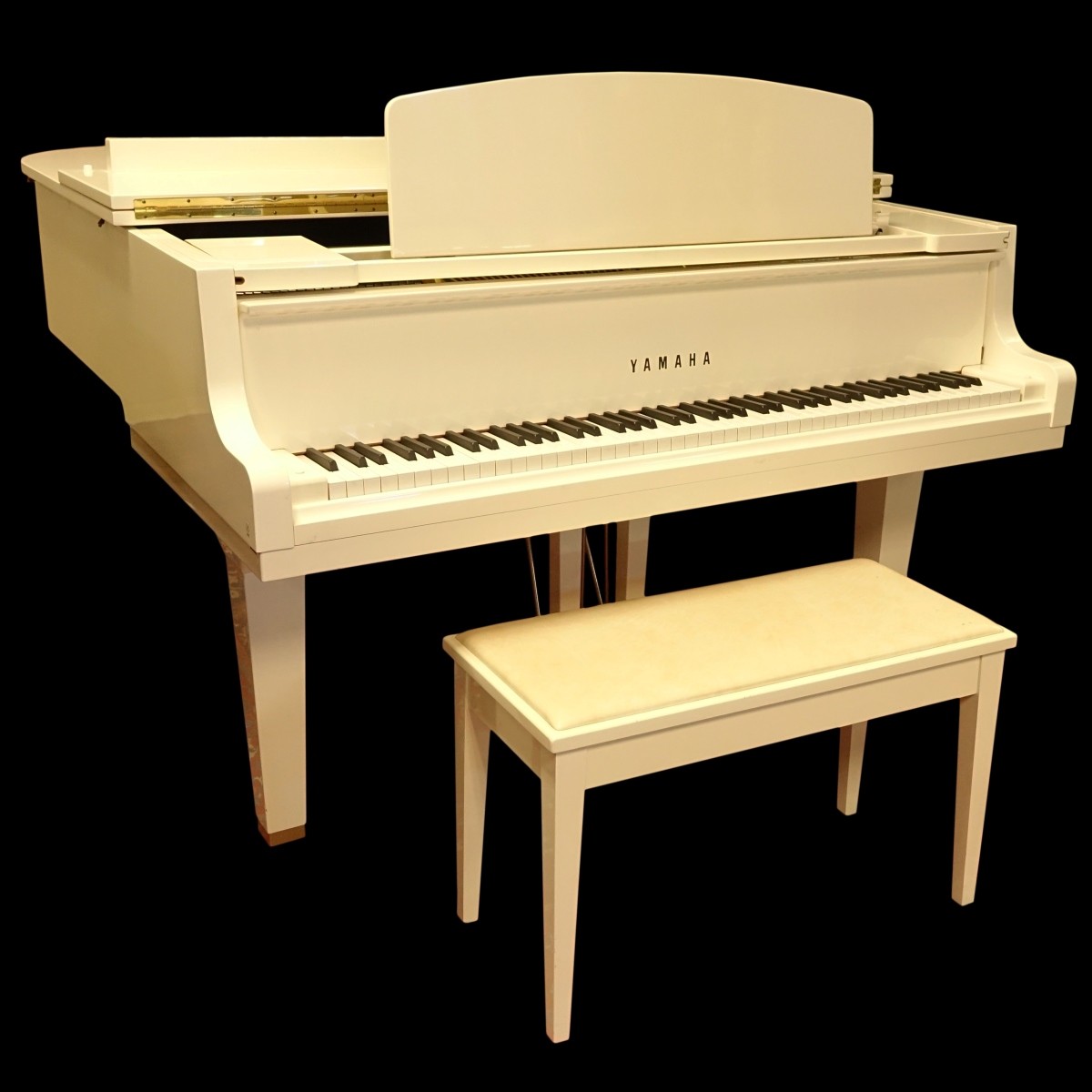 Yamaha White Baby Grand Piano Model GH1