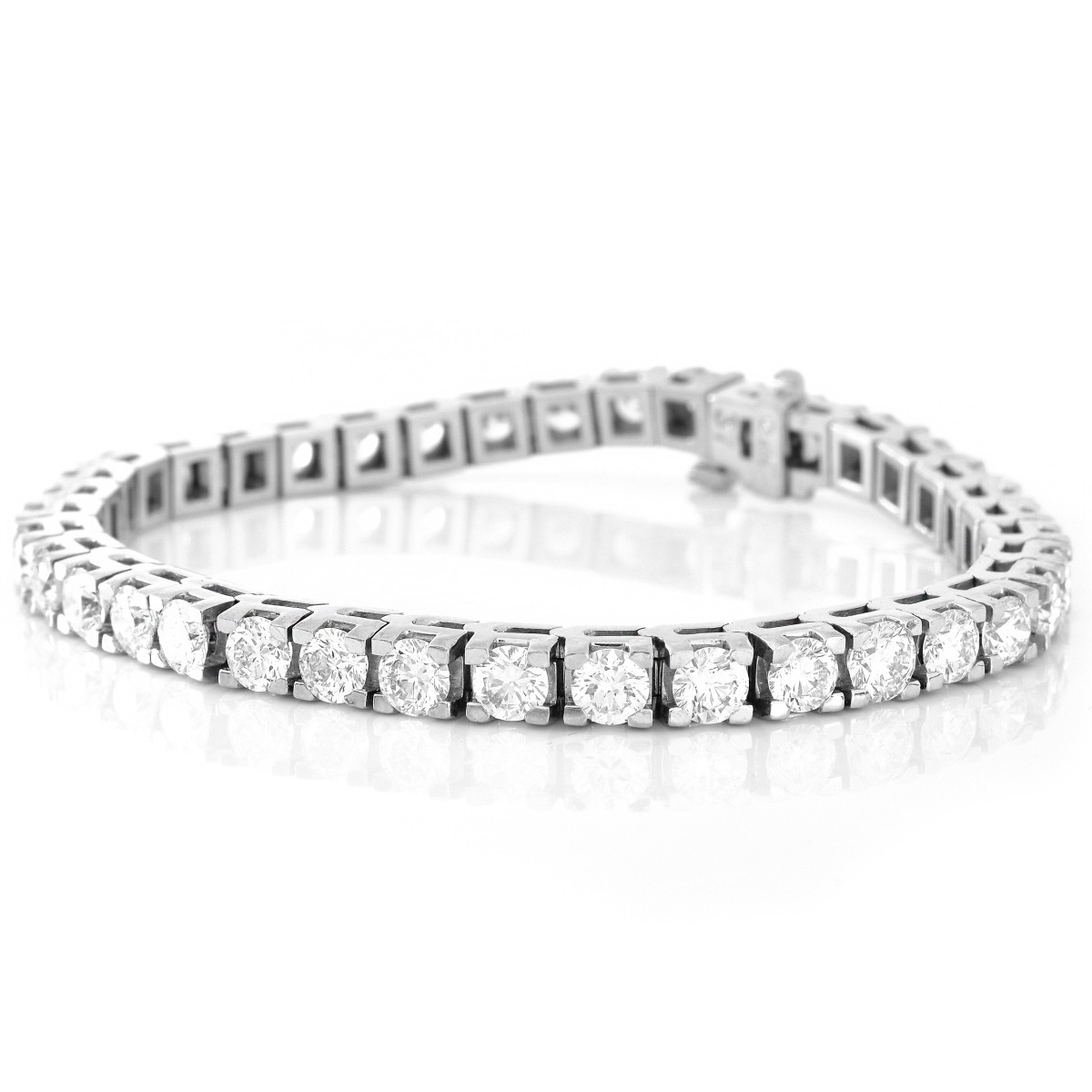 8.5-9.0ct. Diamond and 14K Gold Line Bracelet