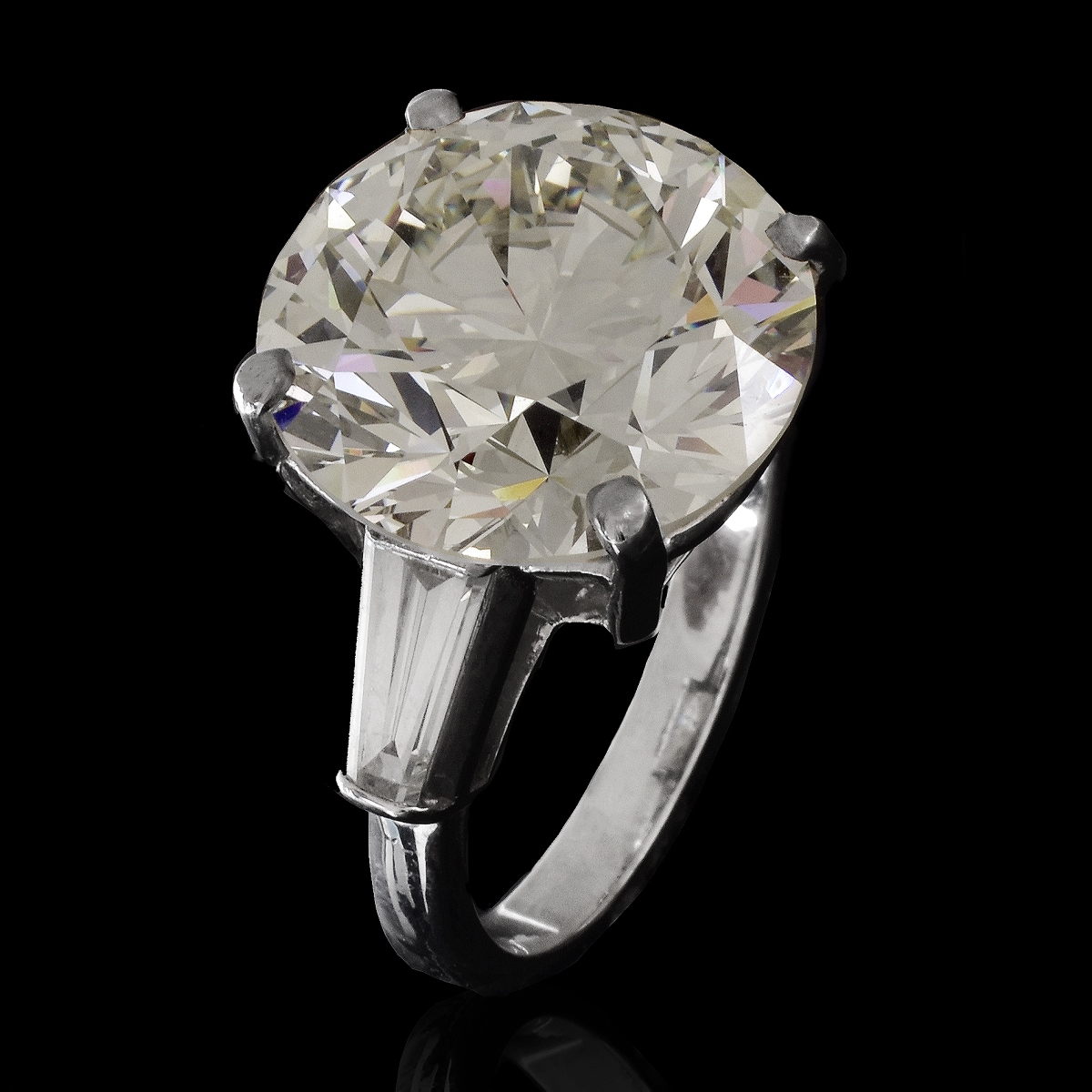 HRD Certified 16.5ct Diamond Ring