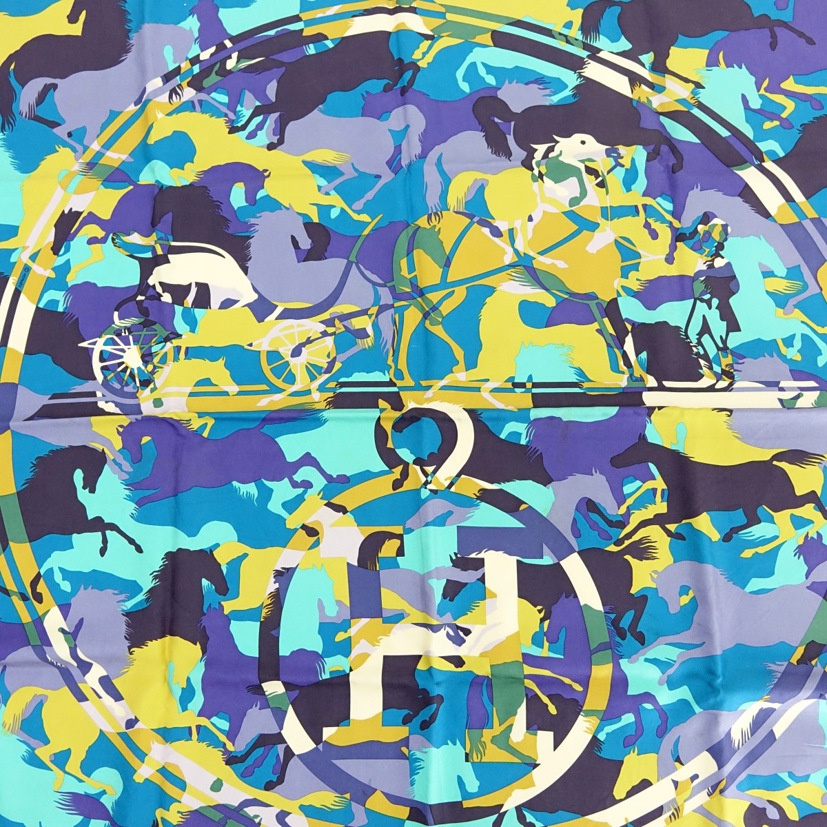Hermes Ex Libris en Camouflage Twill Silk Scarf
