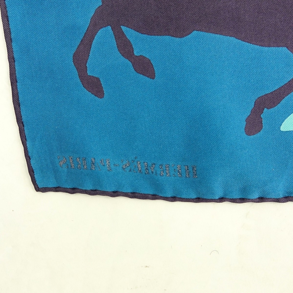 Hermes Ex Libris en Camouflage Twill Silk Scarf
