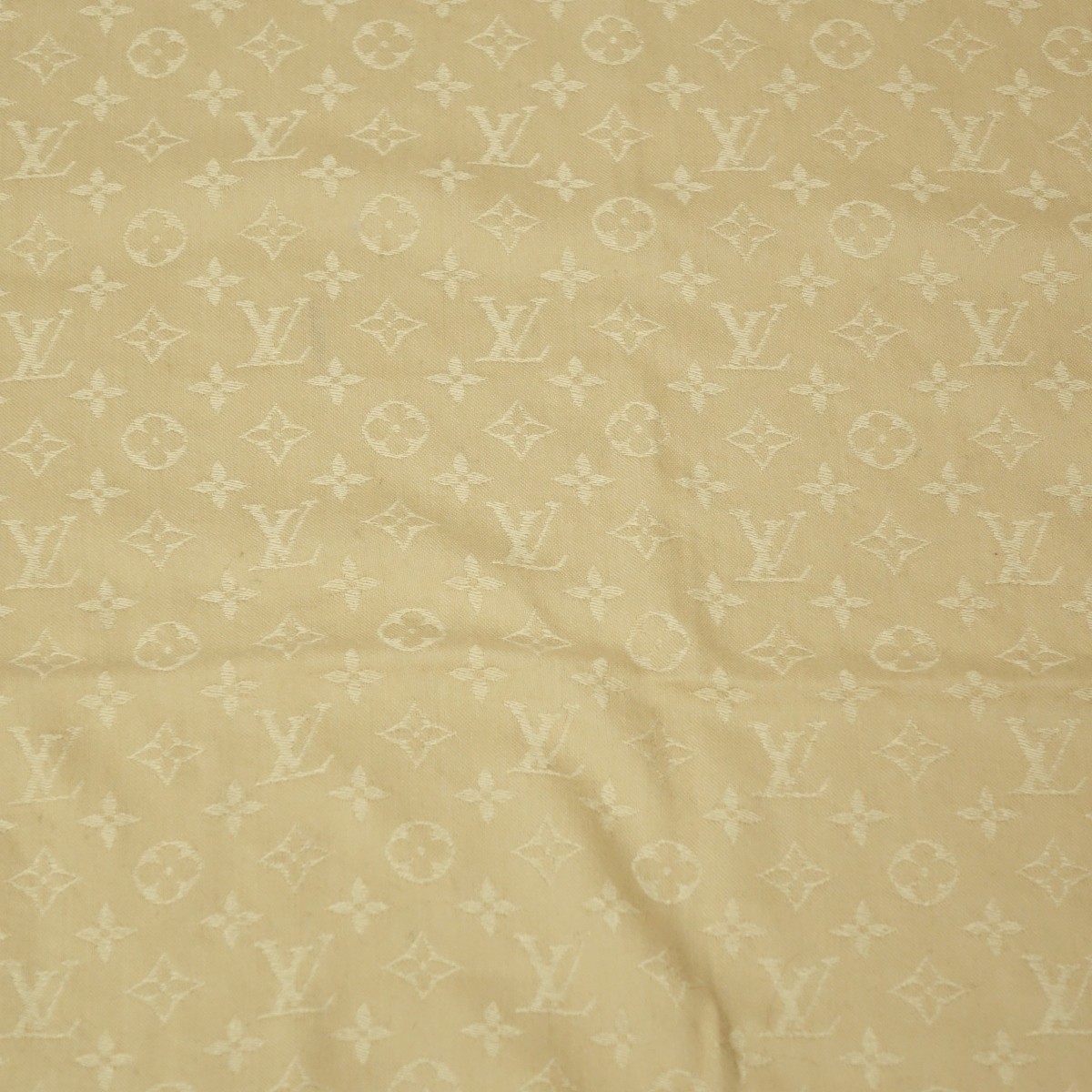 Louis Vuitton Beige Silk & Wool Shawl/Scarf