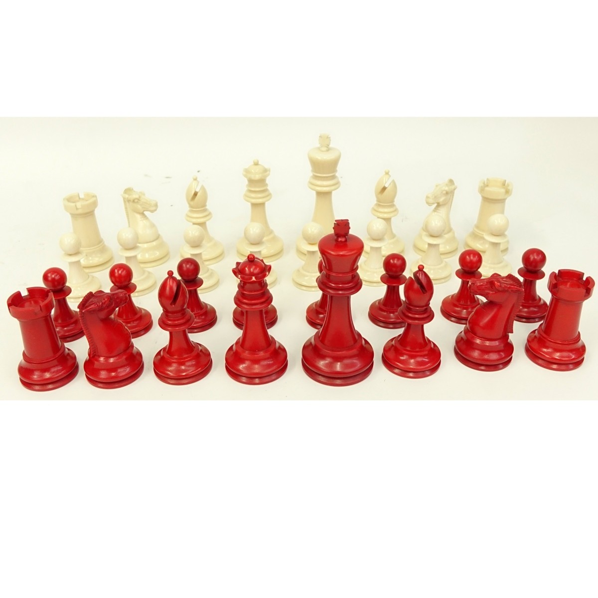 19th Century Staunton Ivory 32 Piece Chess Set