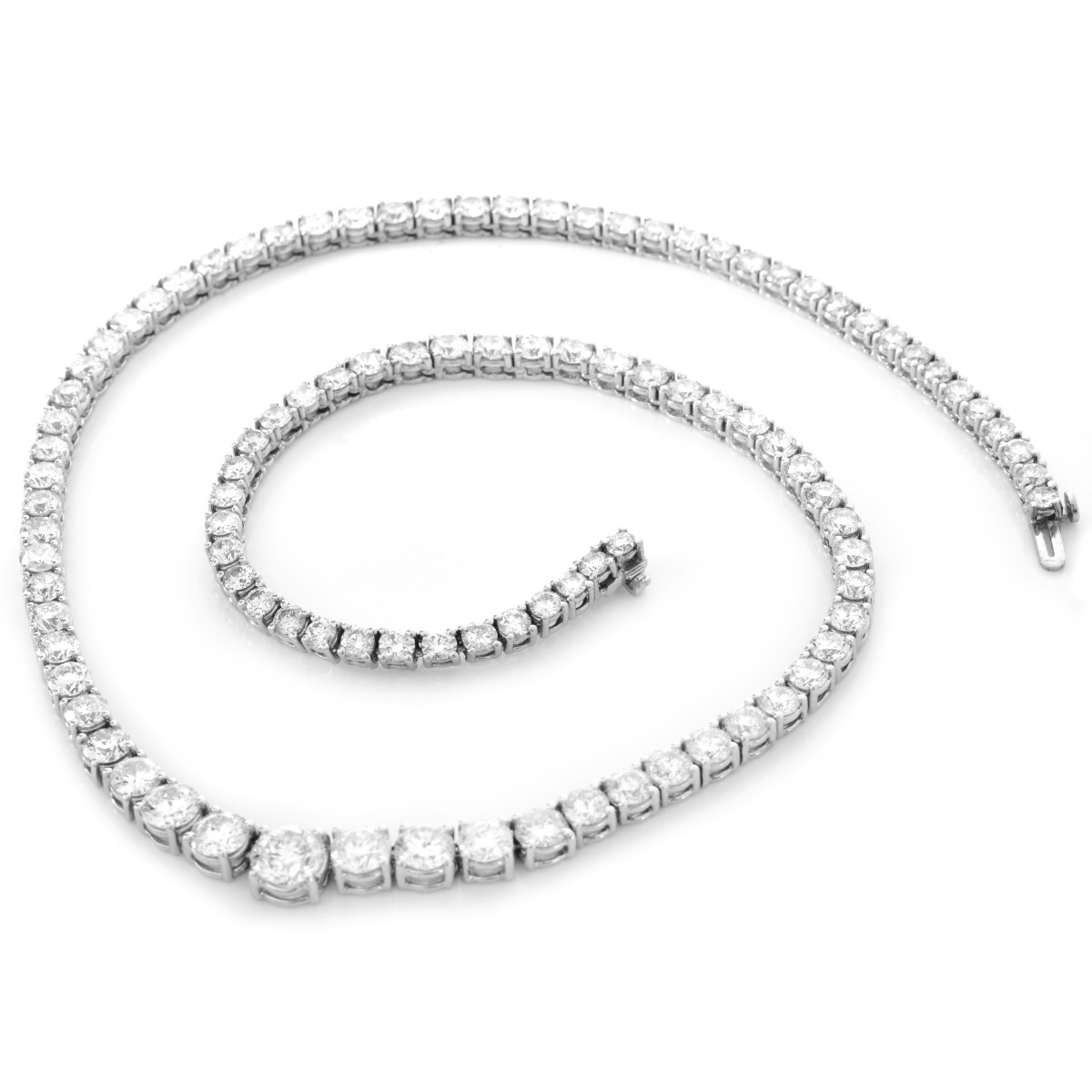 25.0ct Diamond and 18K Gold Riviera Necklace.