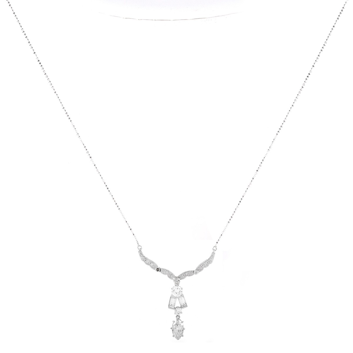 5.24ct TW Diamond and Gold Pendant Necklace