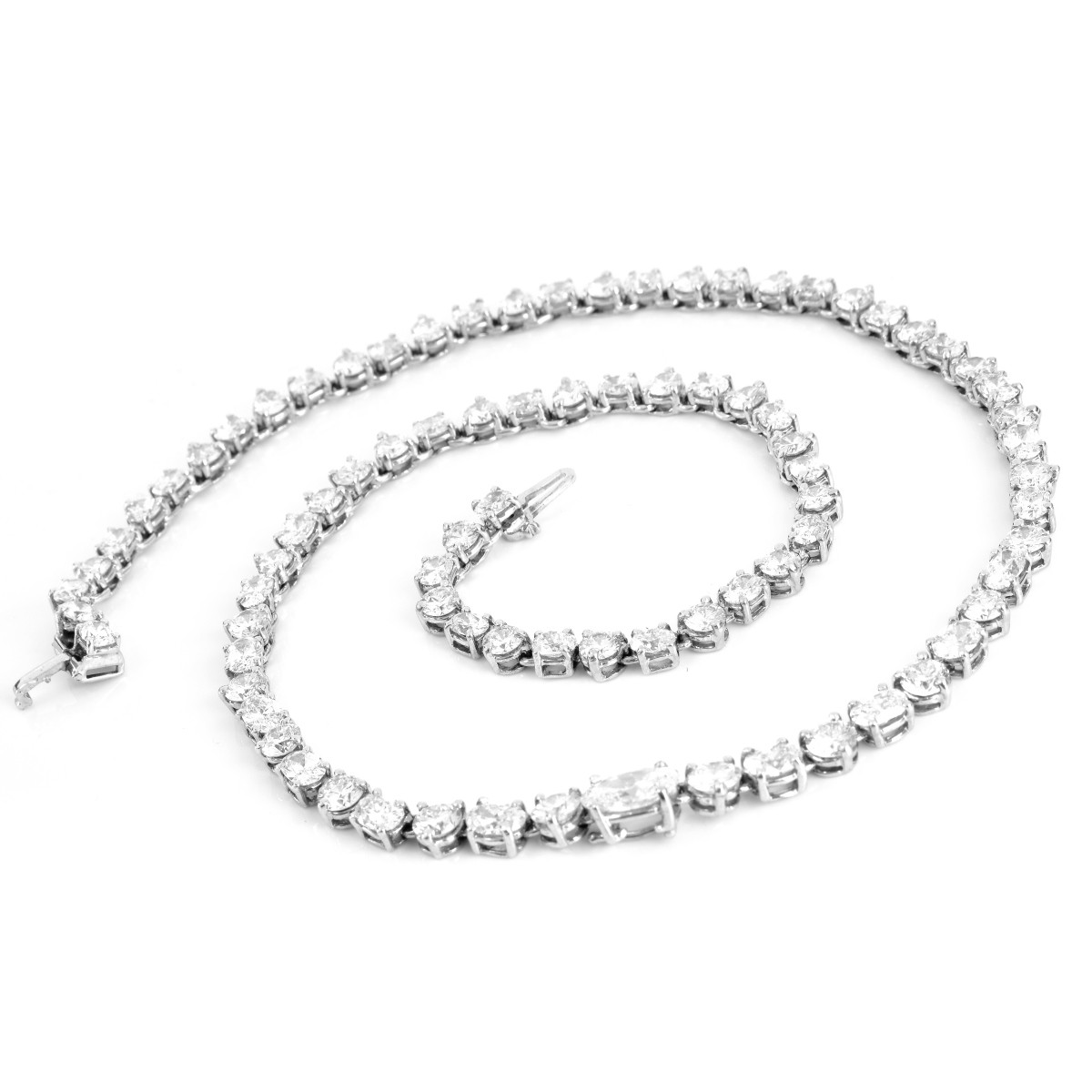 25.0ct Diamond and 14K Gold Riviera Necklace
