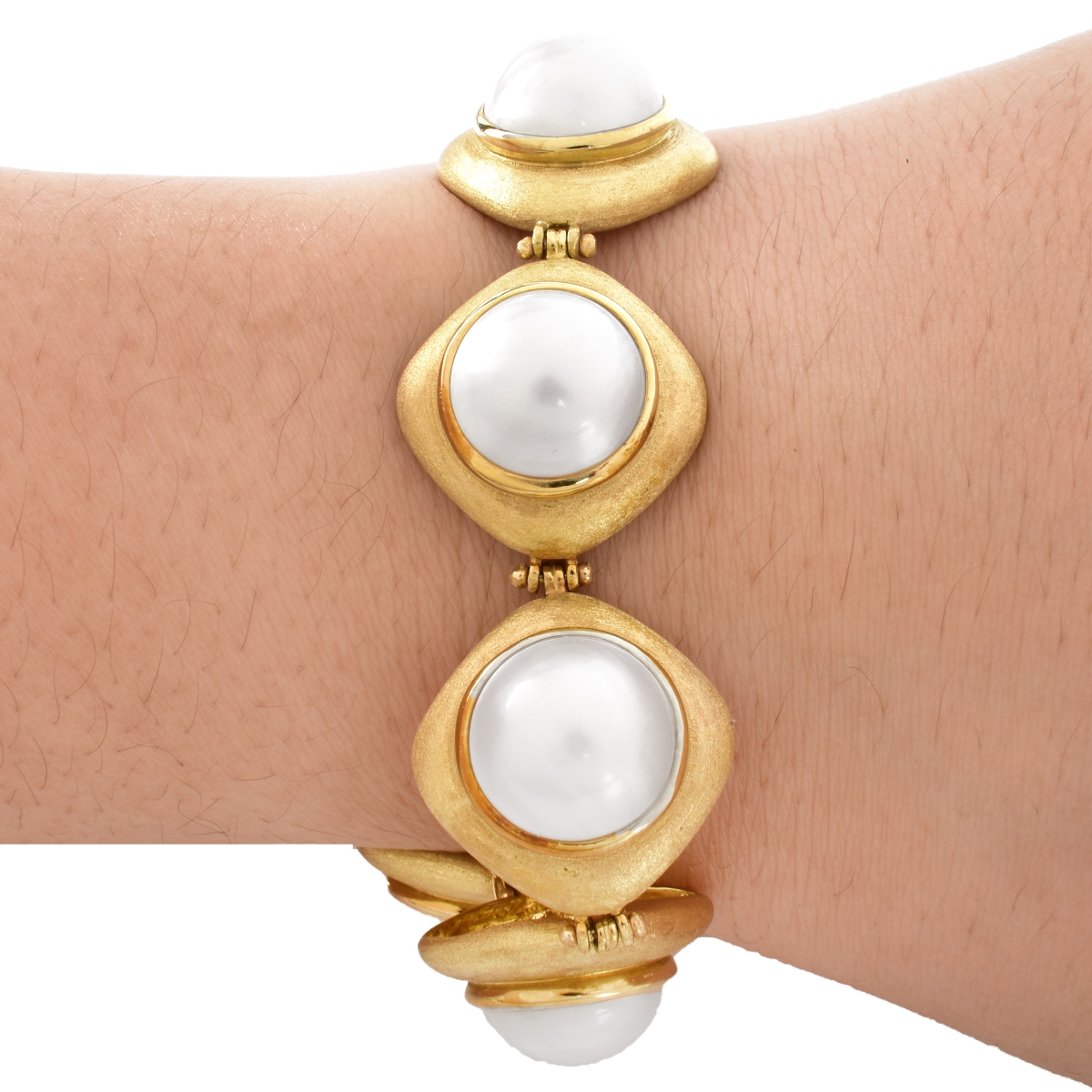 Italian Mabe Pearl and 18K Gold Bracelet