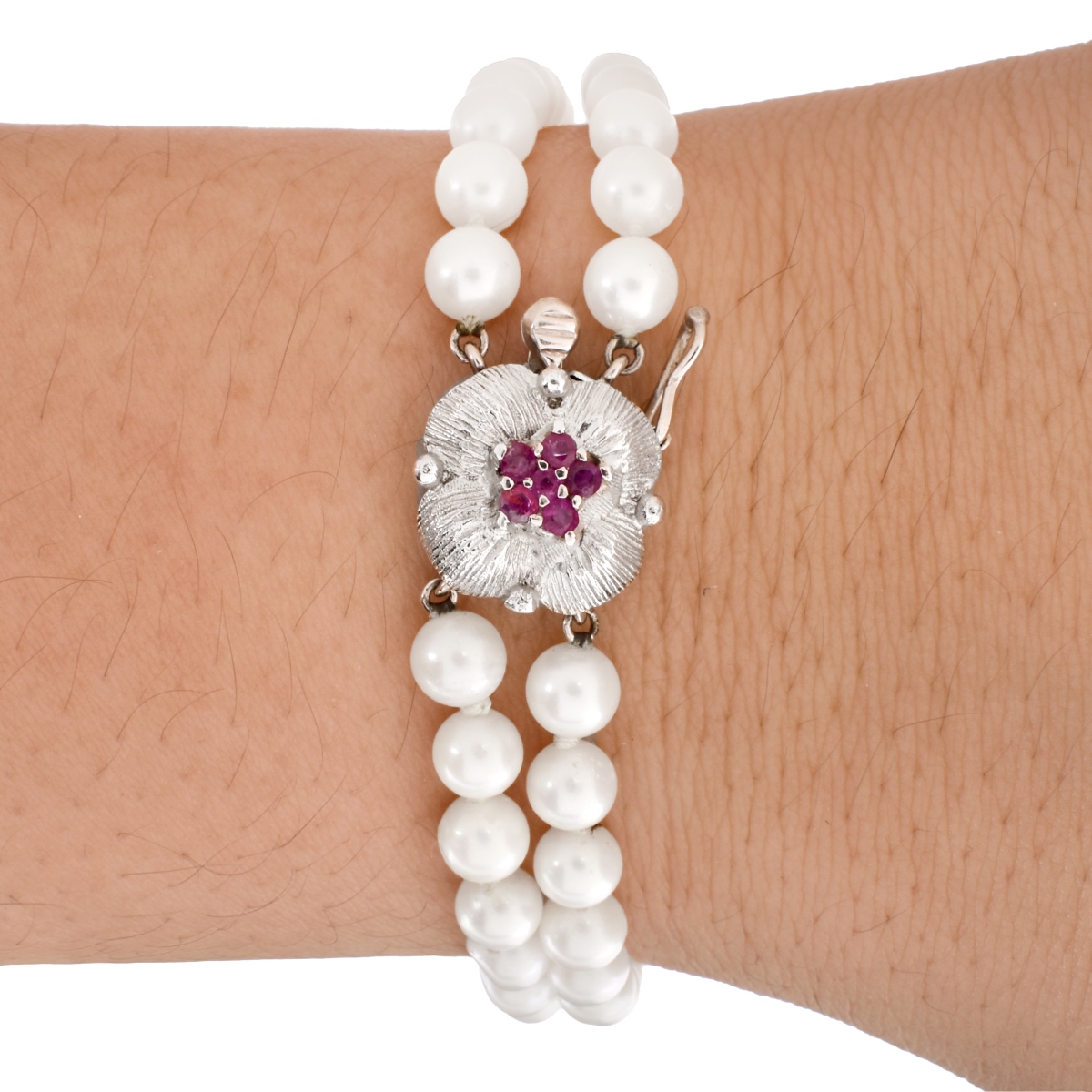 Vintage Double Strand Pearl Bracelet