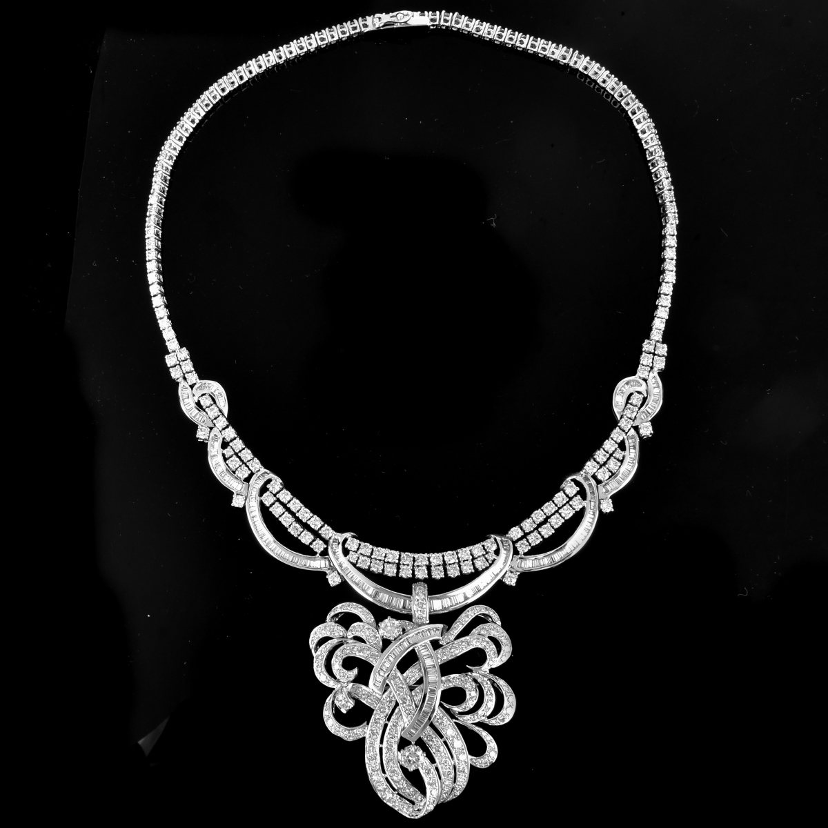 1940s 20.0ct TW Diamond and 18K Gold Necklace