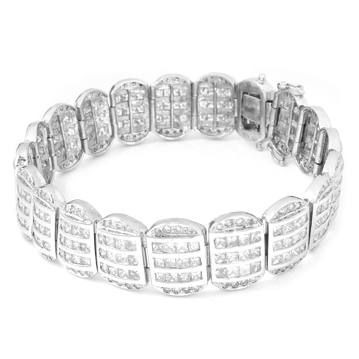 14.0ct TW Diamond and 18K Gold Bracelet