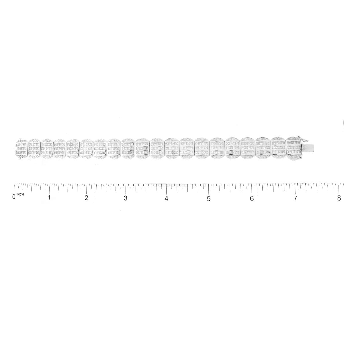 14.0ct TW Diamond and 18K Gold Bracelet