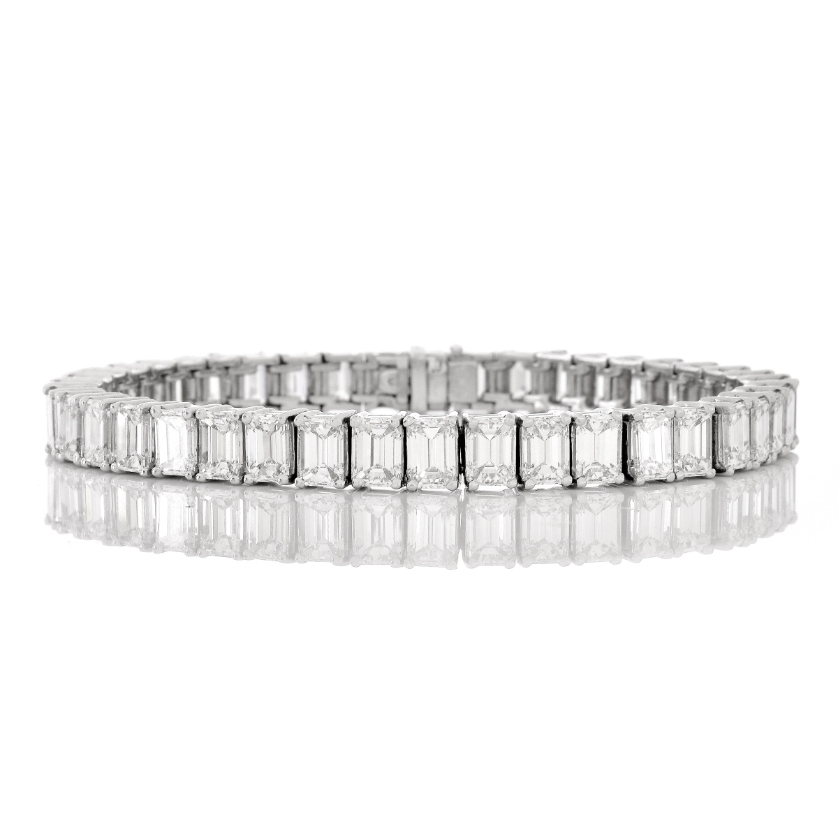 20.5ct TW Diamond and Platinum Bracelet