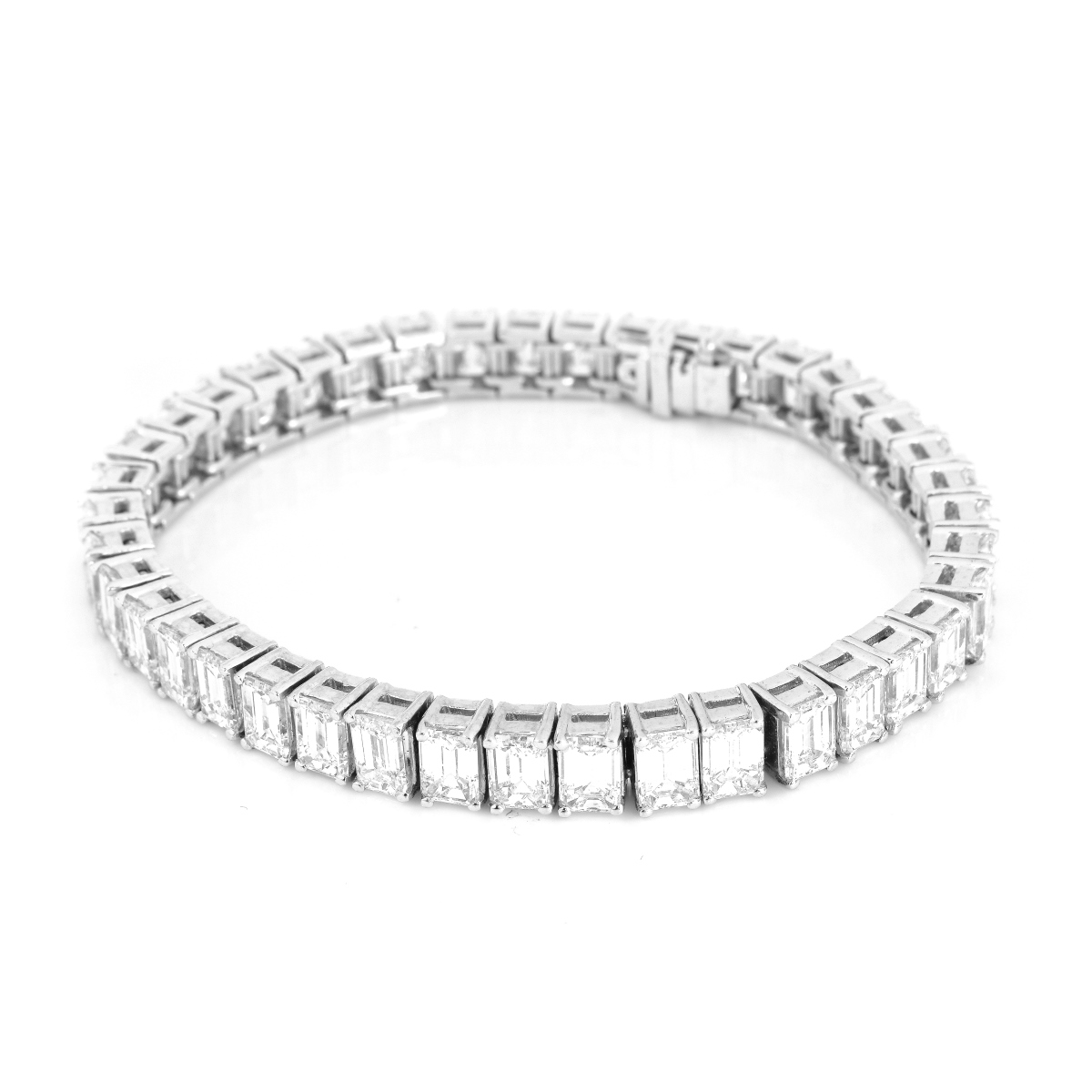 20.5ct TW Diamond and Platinum Bracelet