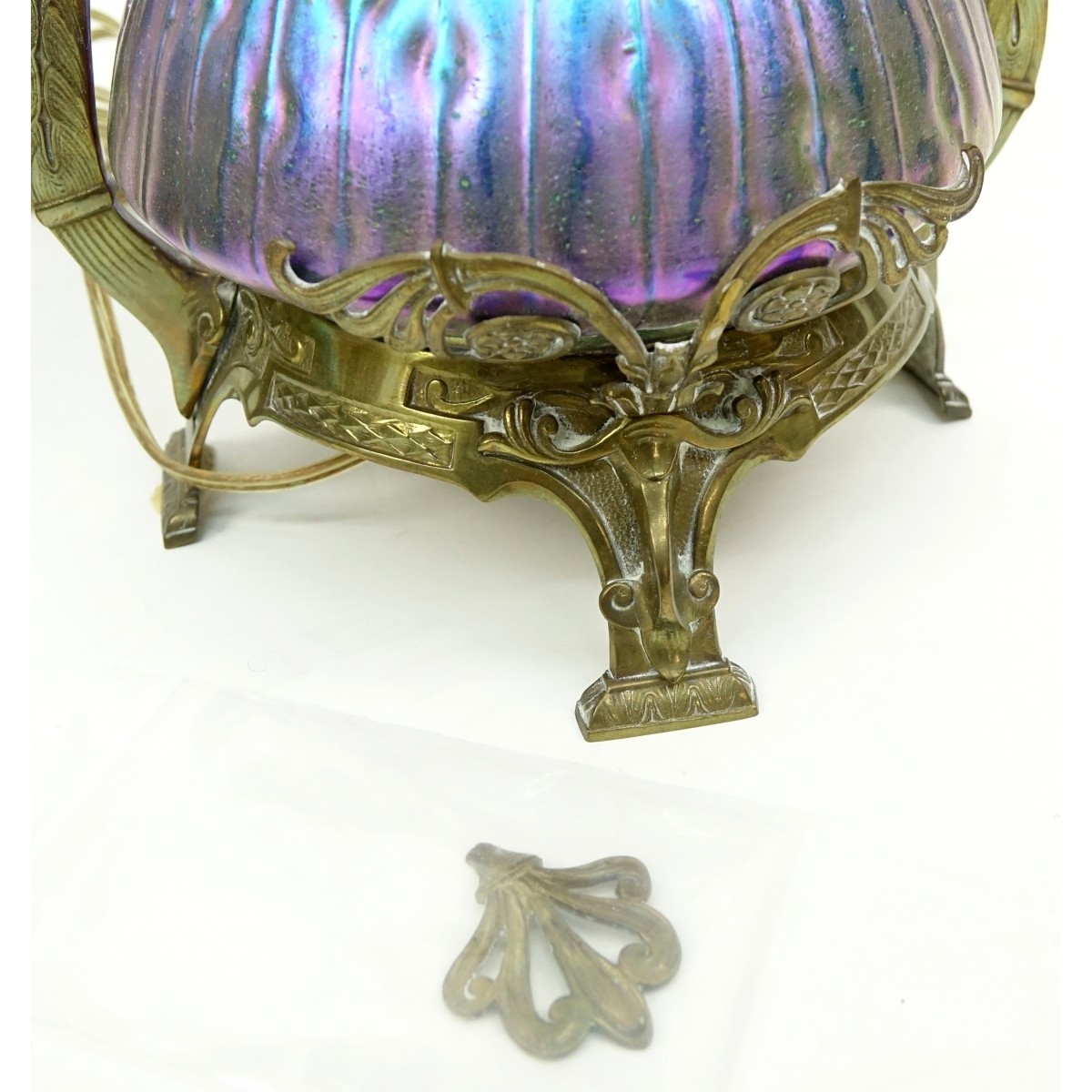 Pr Loetz Sea Urchin Art Nouveau Art Glass Lamps