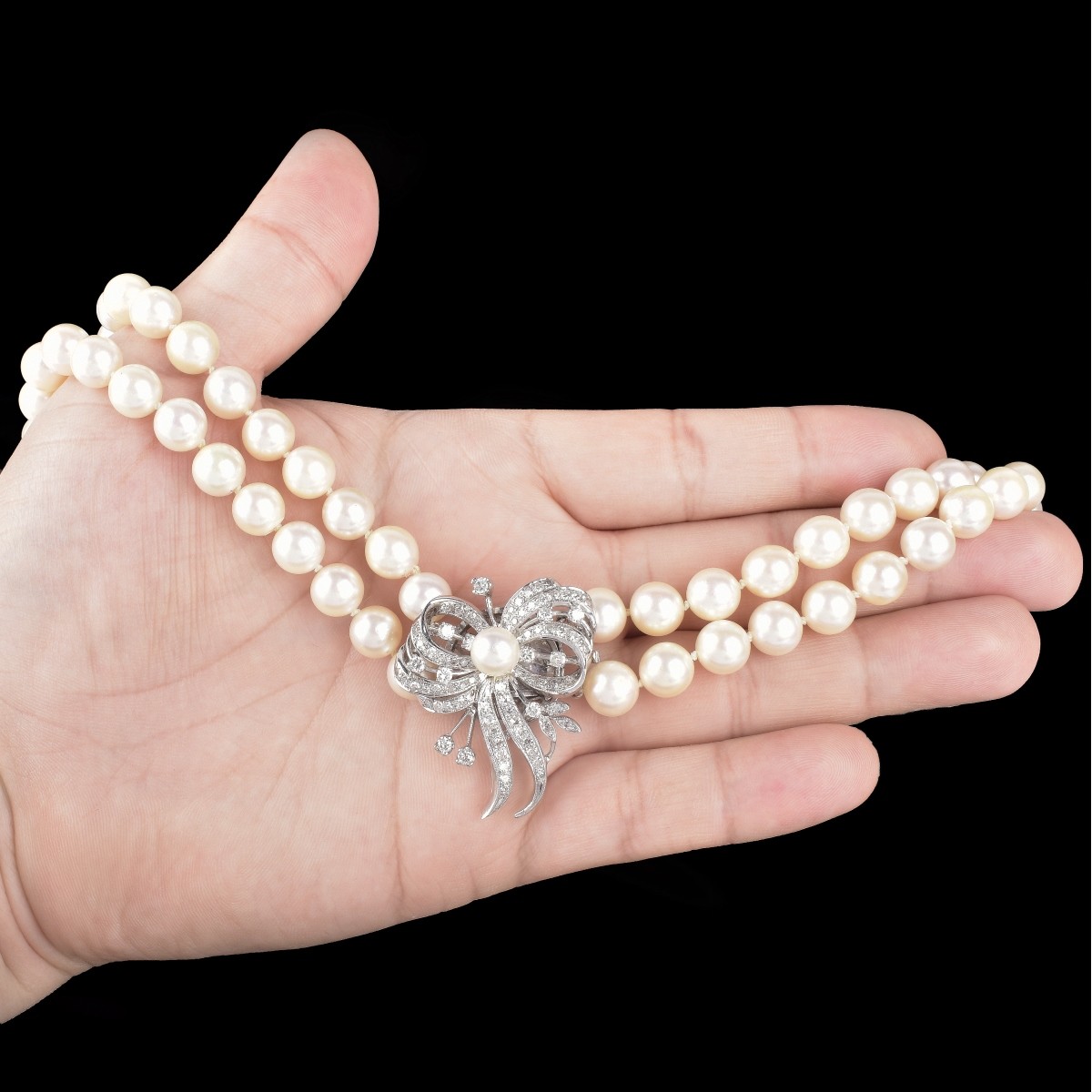 Vintage Pearl Necklace with Diamond Clasp