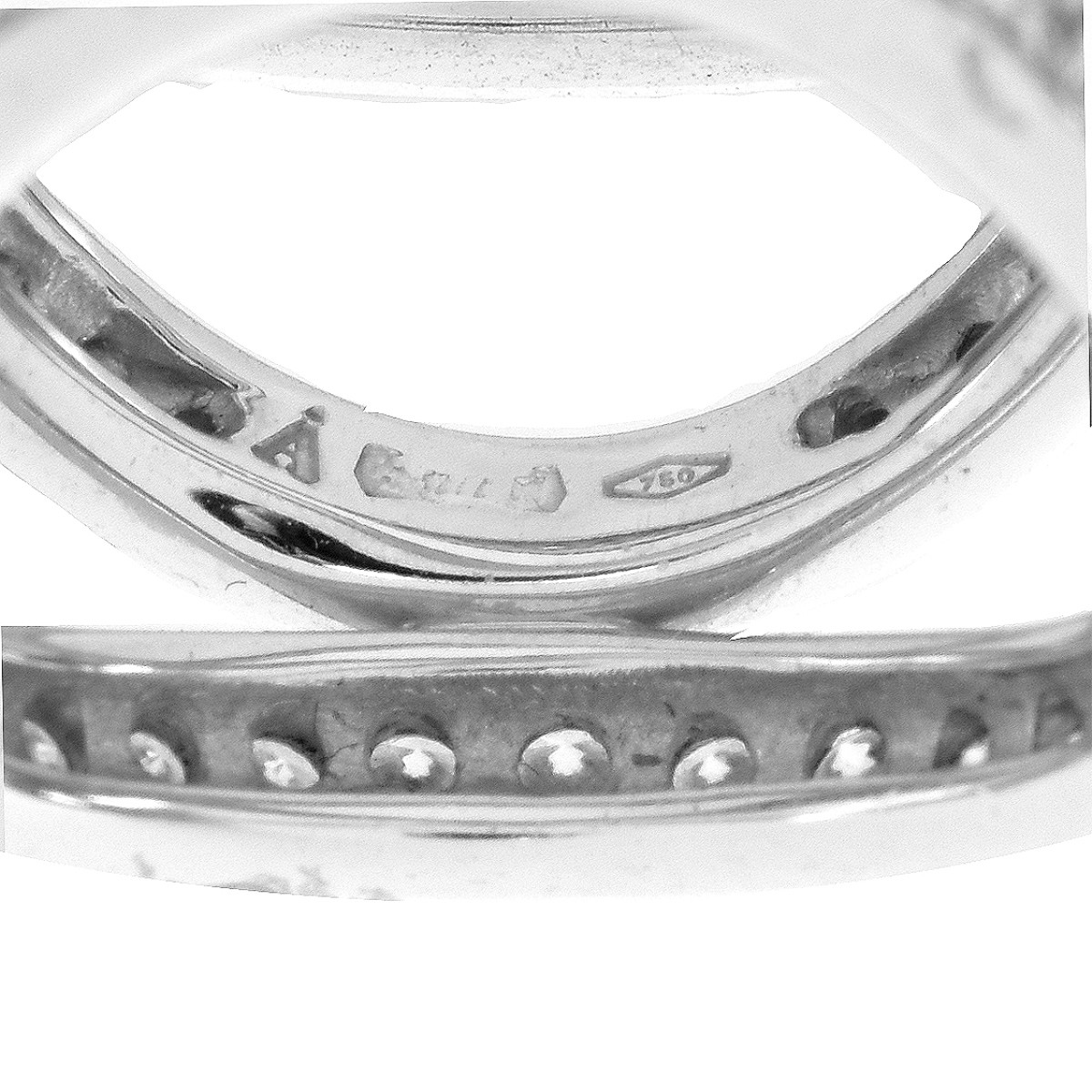 Diamond and 18K Gold Spiral Ring