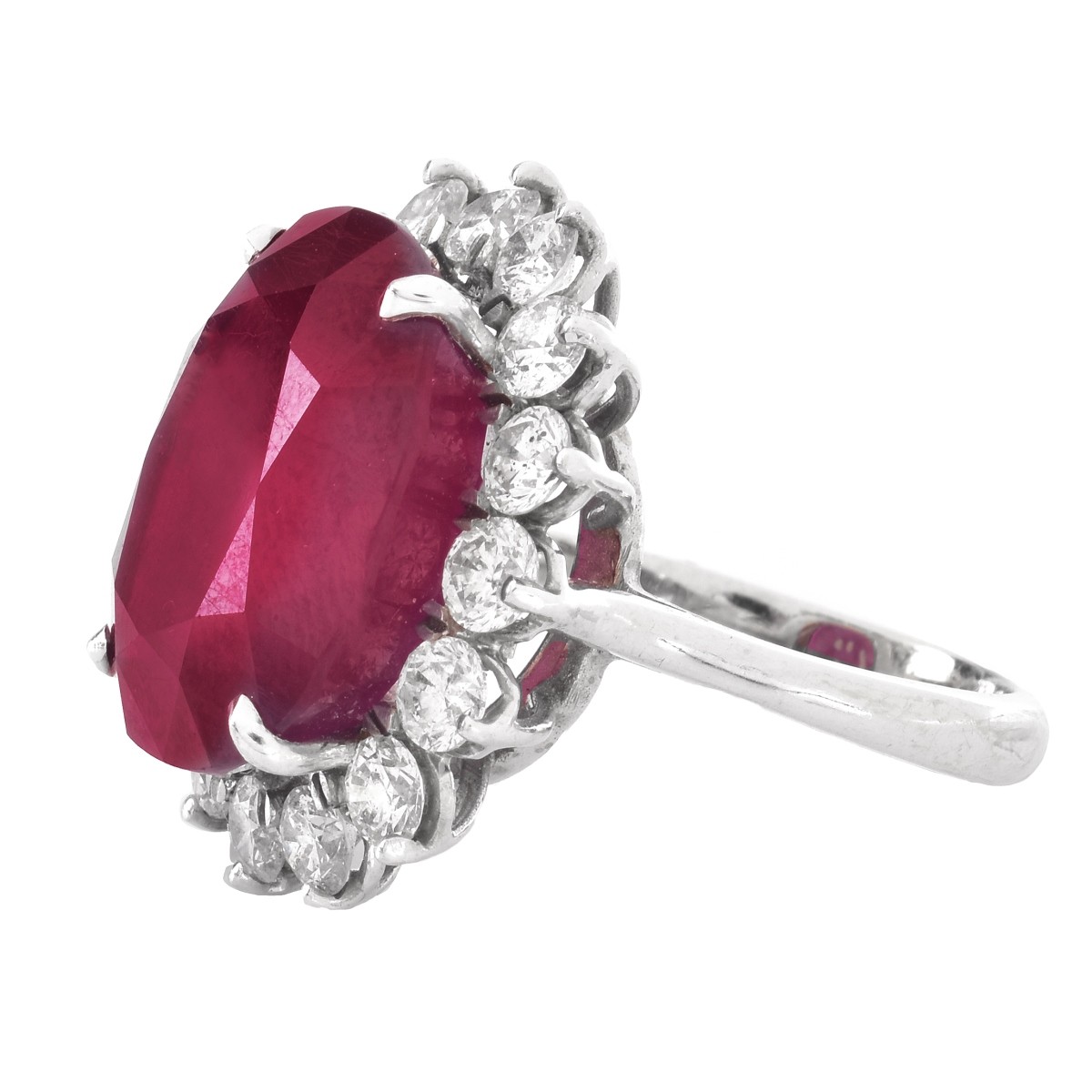 Ladies Ruby, Diamond 18K Gold Ring