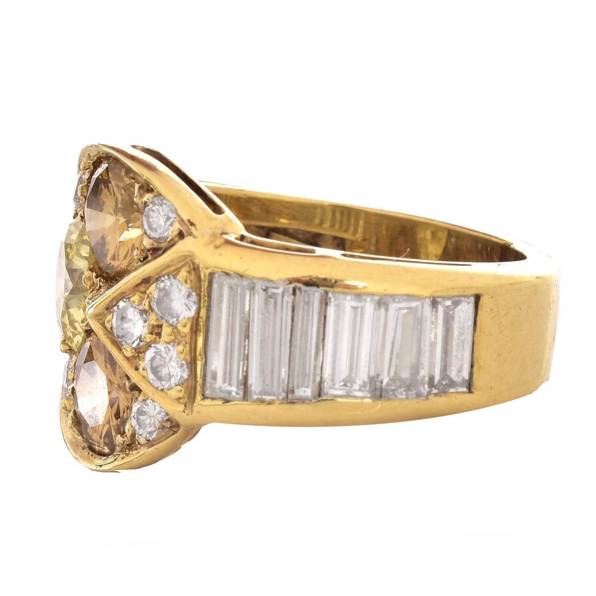 Moba 3.22ct TW Diamond and 18K Gold Ring