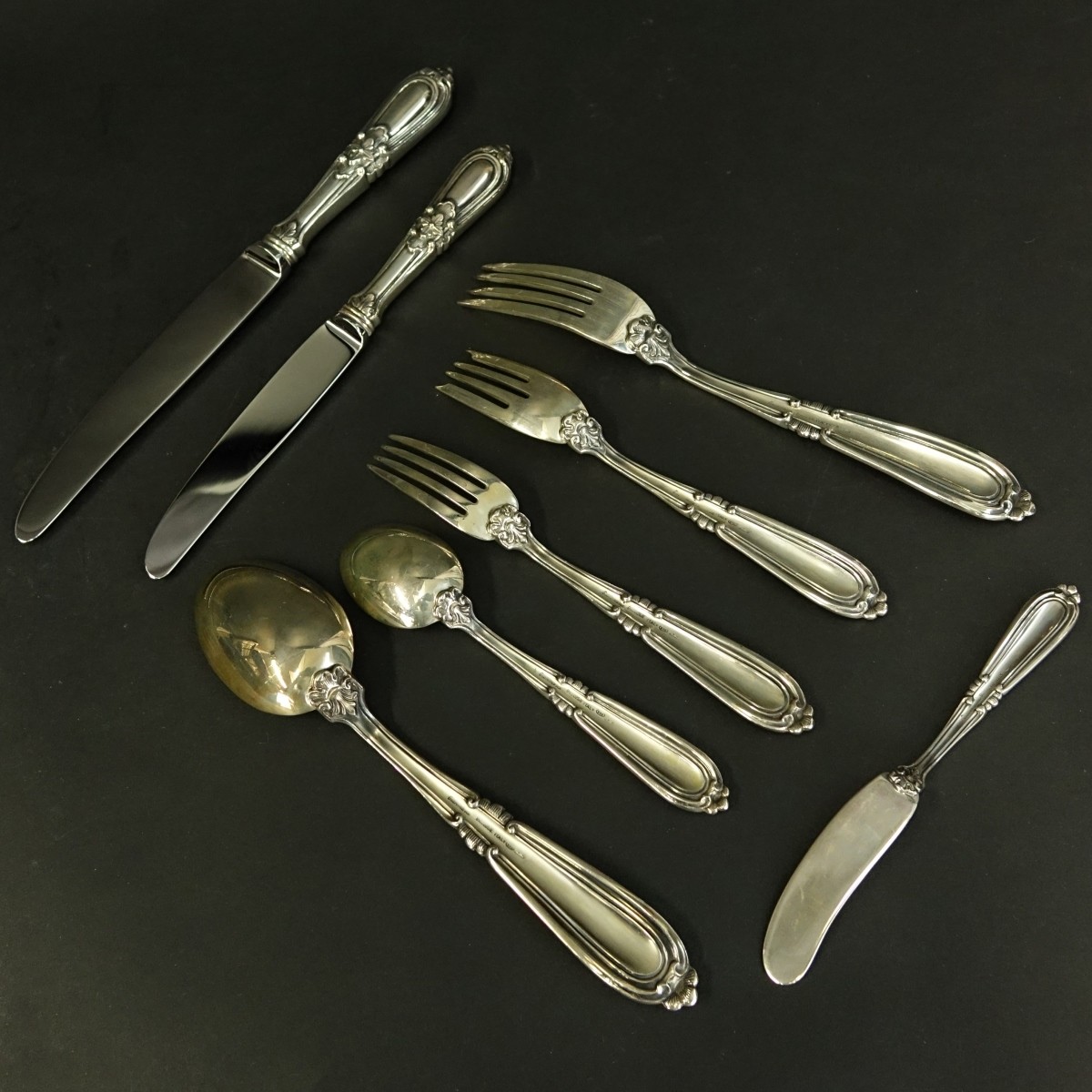 96 Pieces Buccellati Esteval Flatware