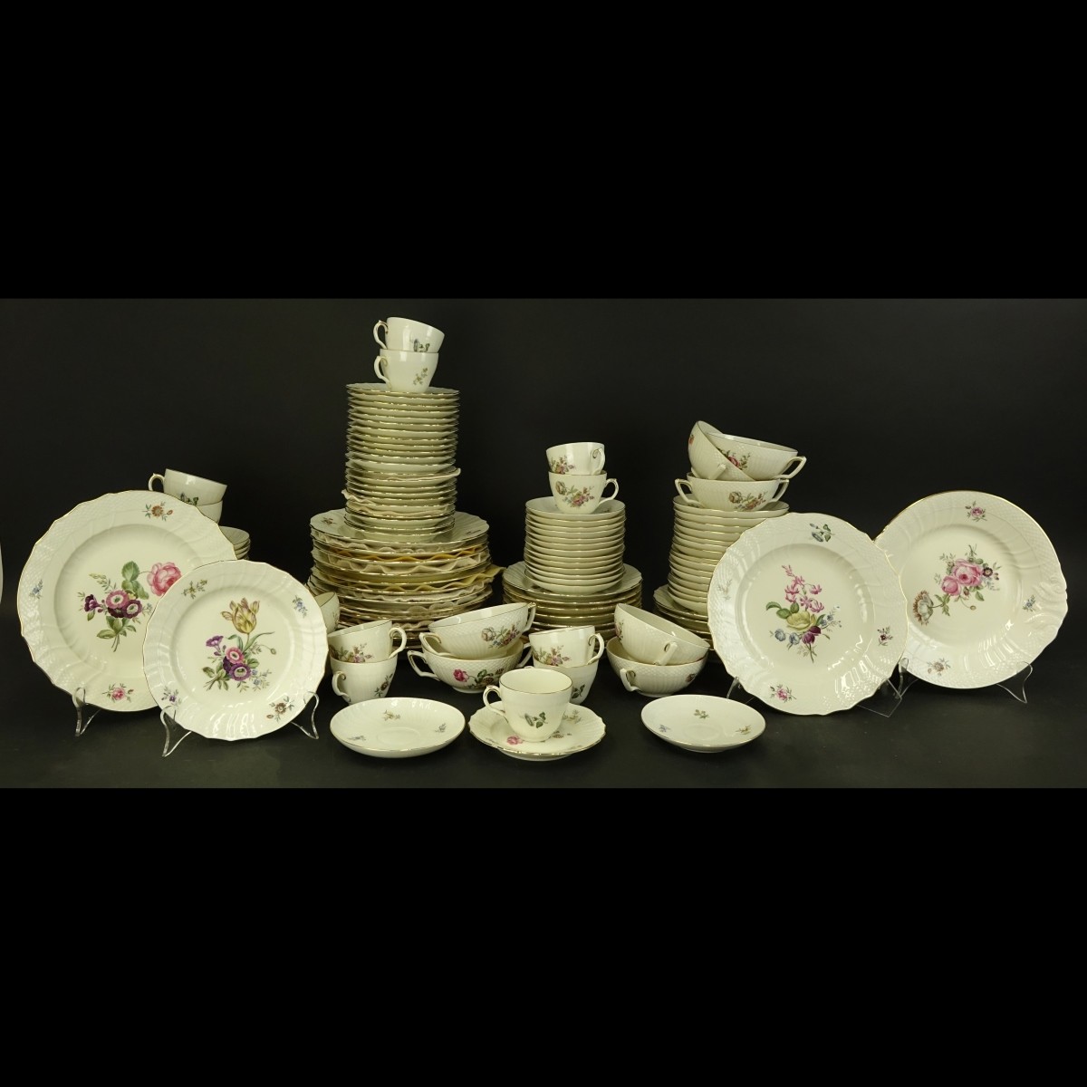 (134) Piece Royal Copenhagen Dinner Service