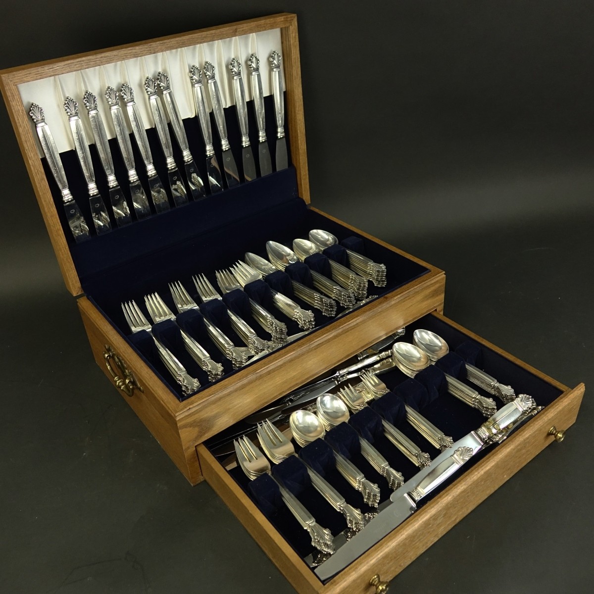 156 Pieces Georg Jensen Acanthus Flatware