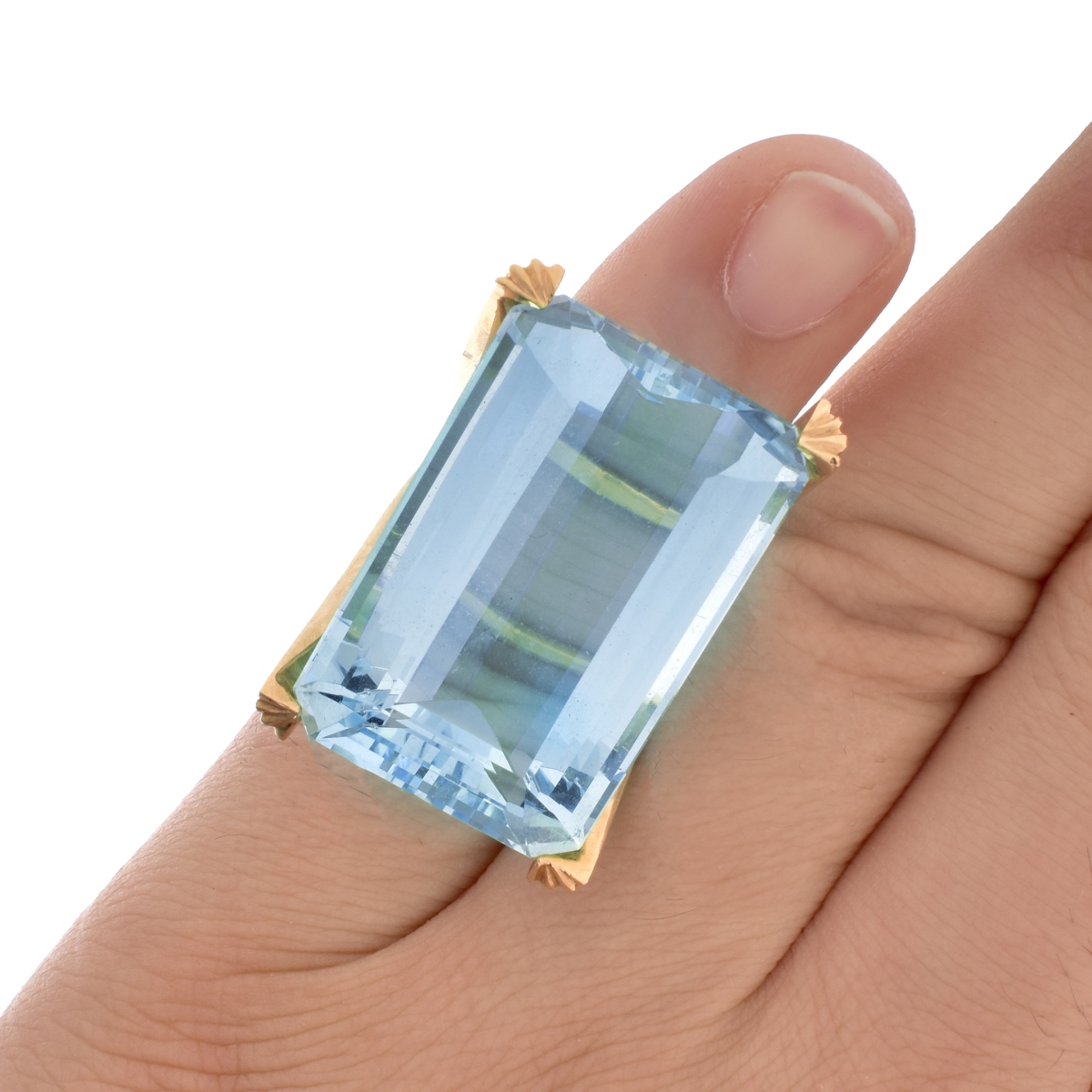 Vintage Aquamarine and 14K Gold Ring