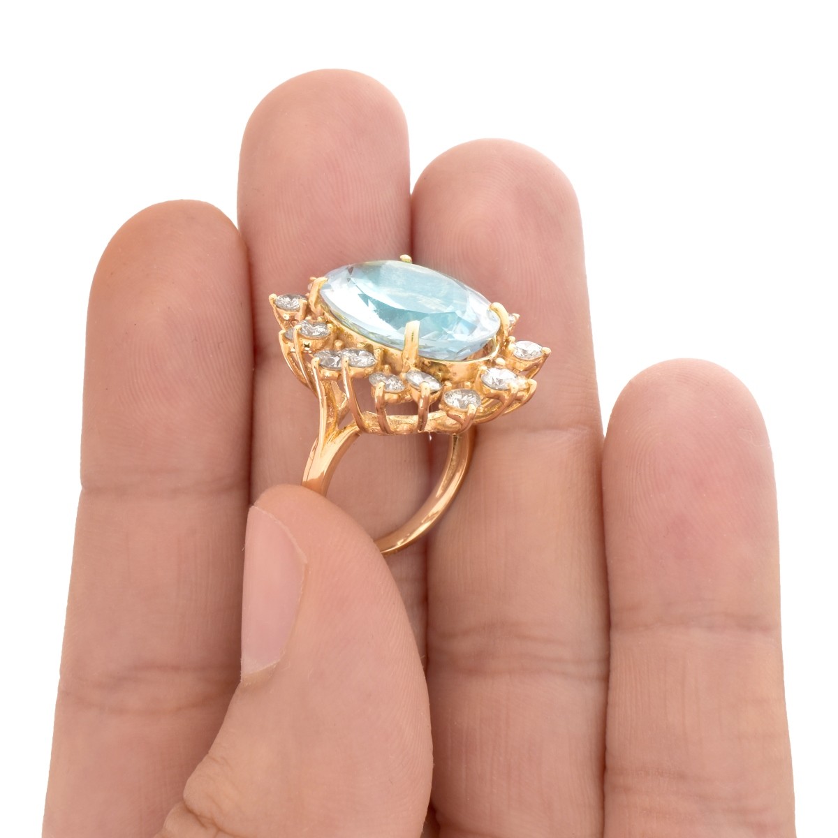 Aquamarine, Diamond and 14K Gold Ring