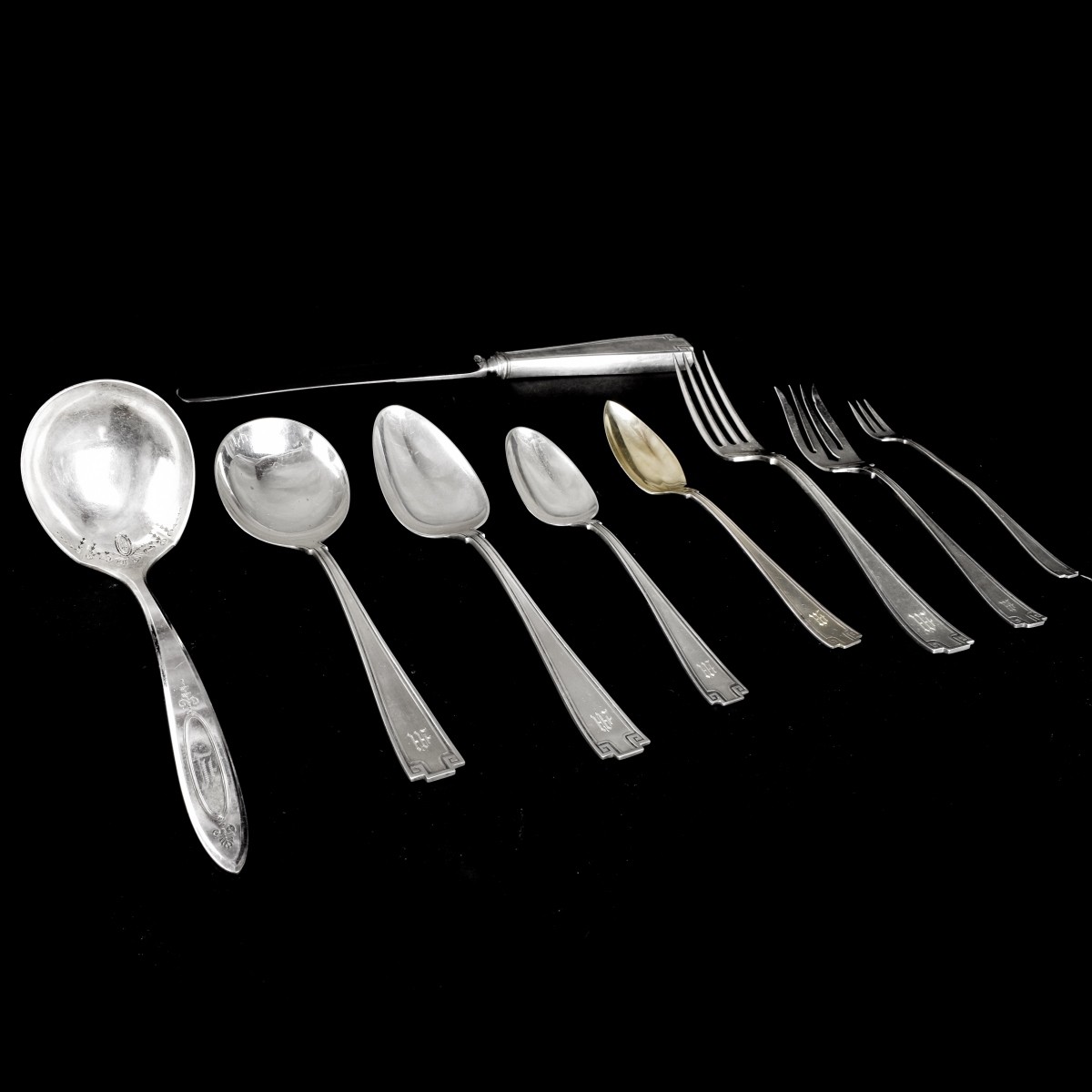 92 Pieces Gorham Etruscan Flatware