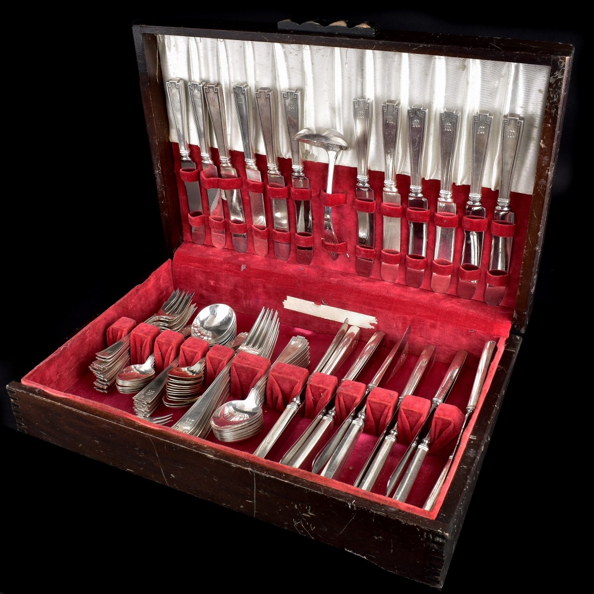 92 Pieces Gorham Etruscan Flatware