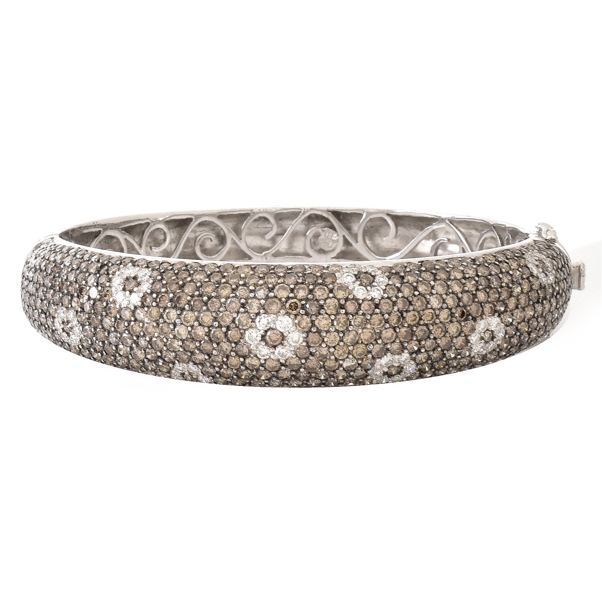 11.1ct TW Diamond and 18K Gold Bangle