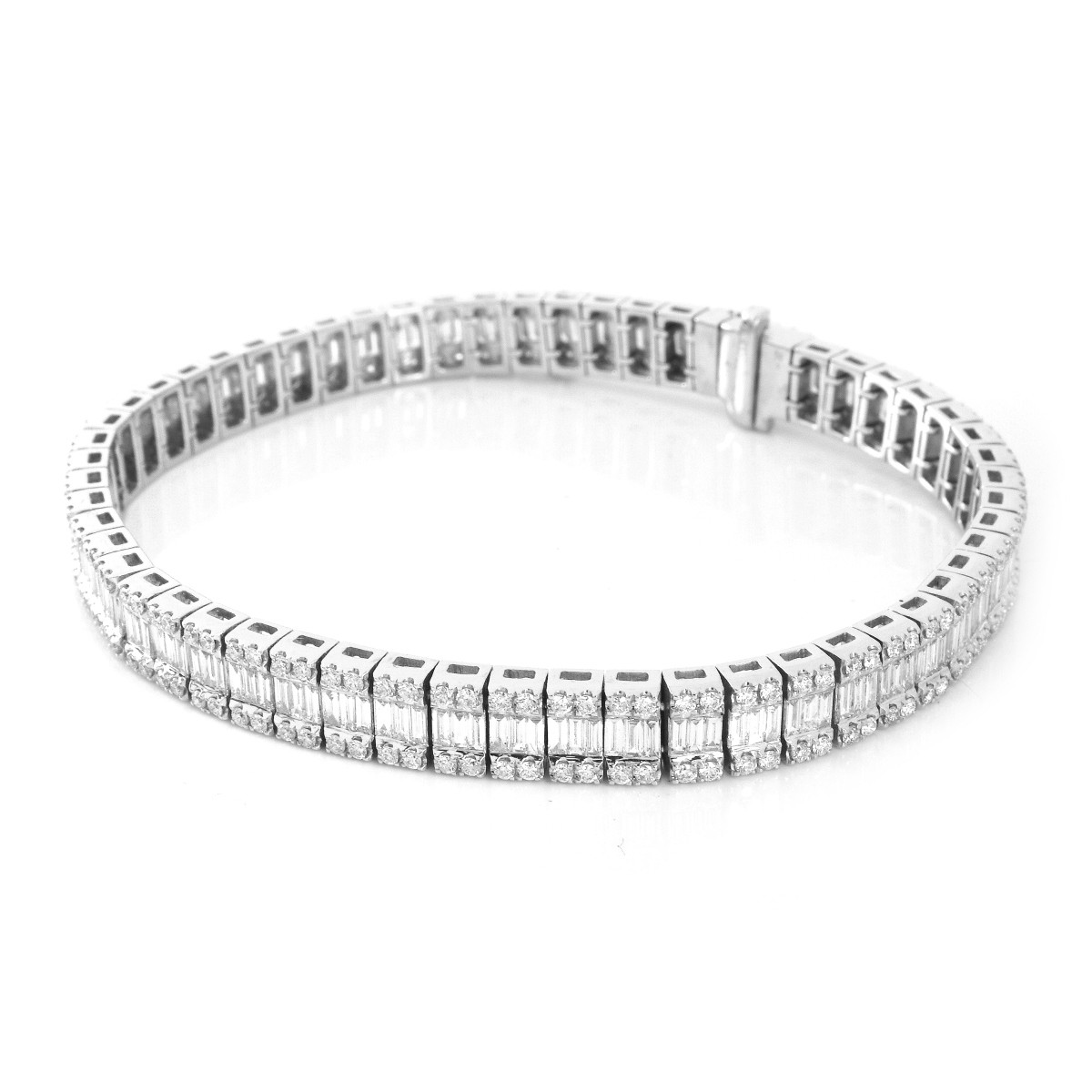 7.0ct TW Diamond and 18K Gold Bracelet