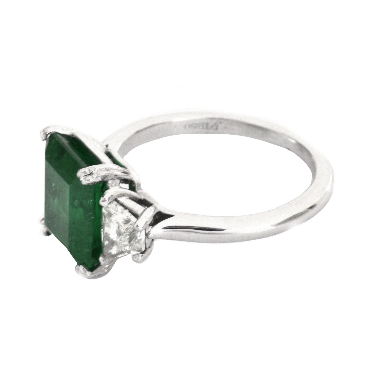 Emerald, Diamond and Platinum Ring