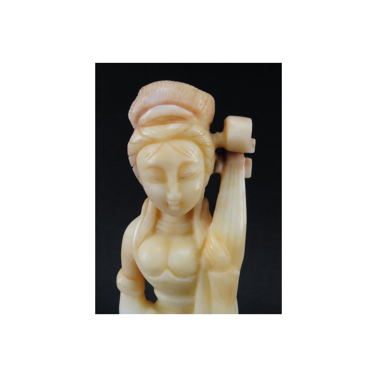 Vintage Chinese Carved Shoushan Figure Of A Woman. Unsigned. Minor edge chips or in good condition.