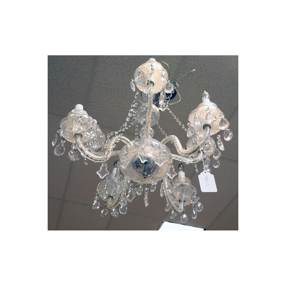 Mid Century Maria Theresa Style 8 Light Cut Crystal Chandelier with Hanging Prism. Missing two arms