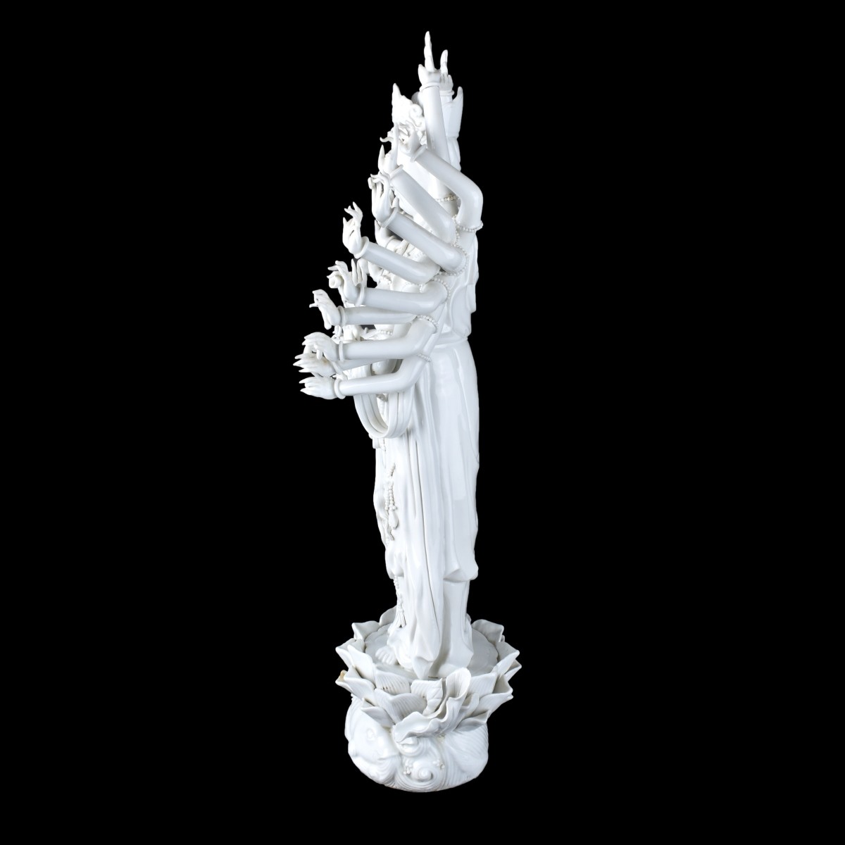 Chinese Blanc de Chine Figurine