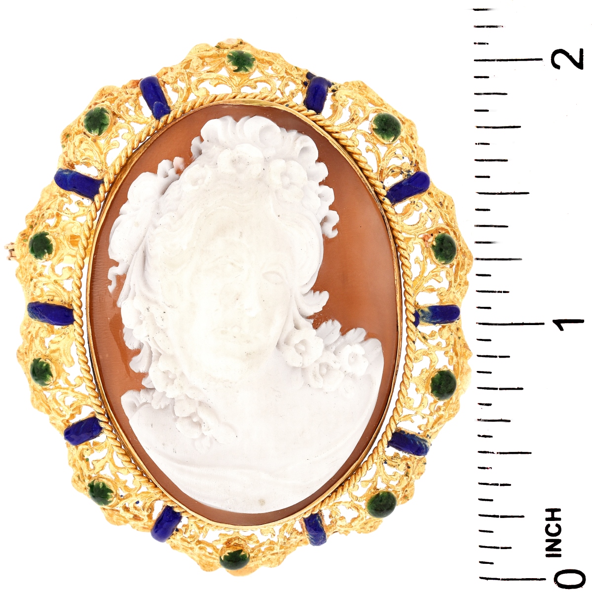 Vintage 18K Carved Cameo Brooch