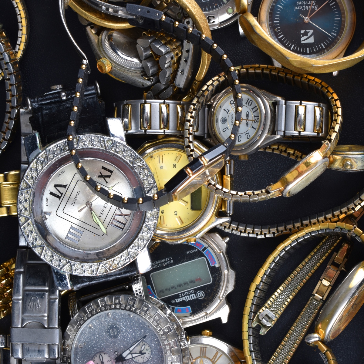 Lot Of Fashion Watches