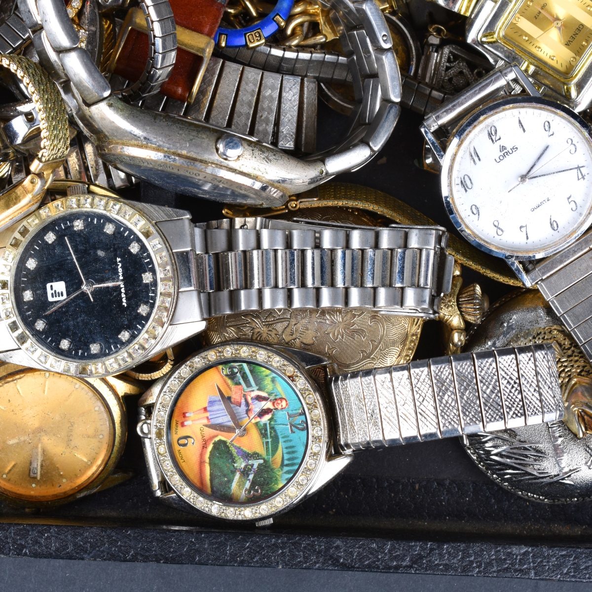 Lot Of Fashion Watches