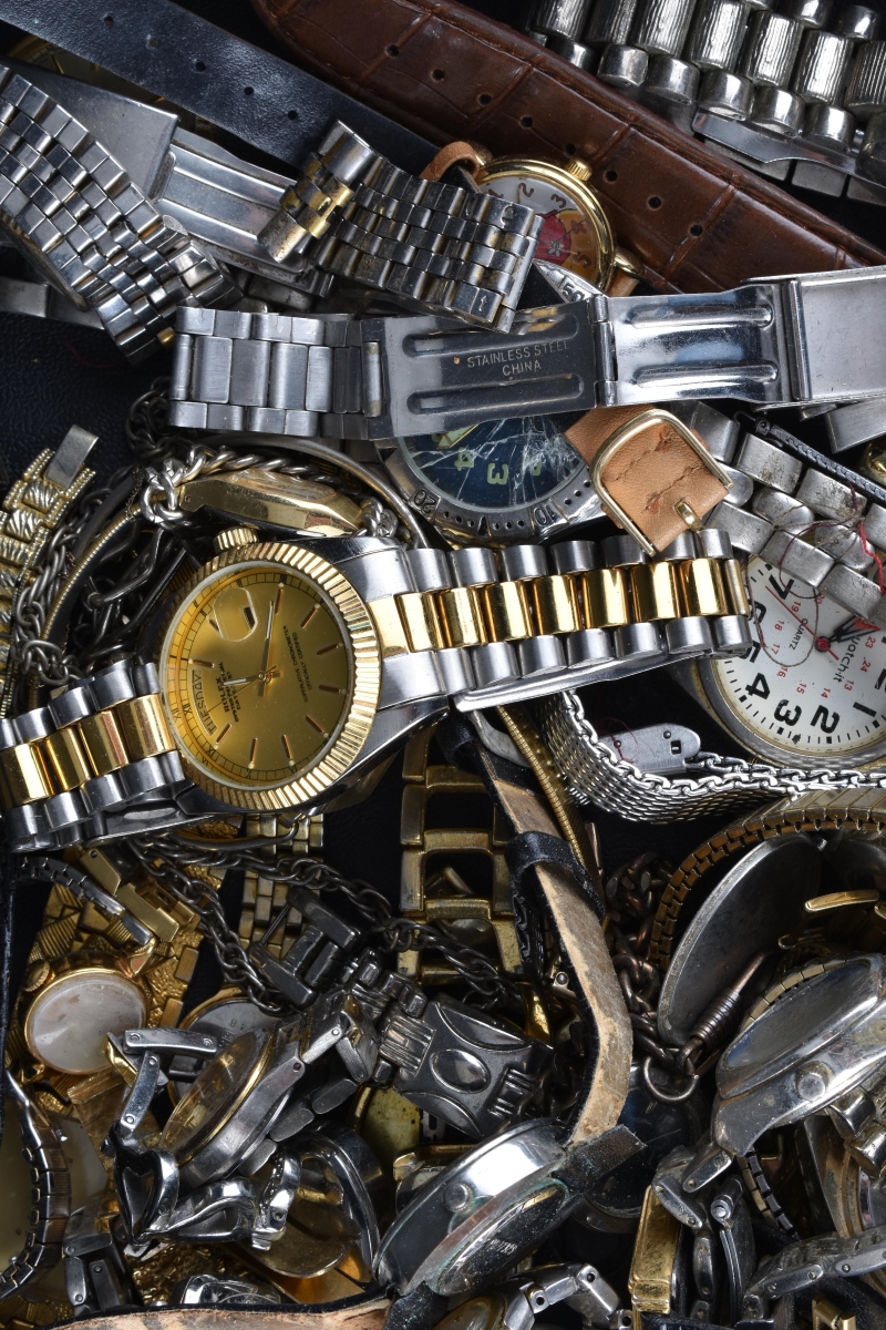 Lot Of Fashion Watches