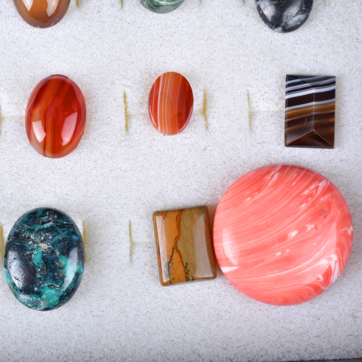 Agate & Hardstone Lot