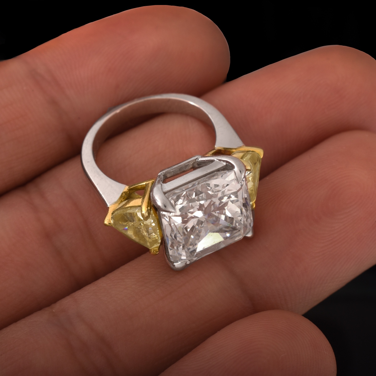 GIA "E-SI1" 9.02 Carat Diamond Ring