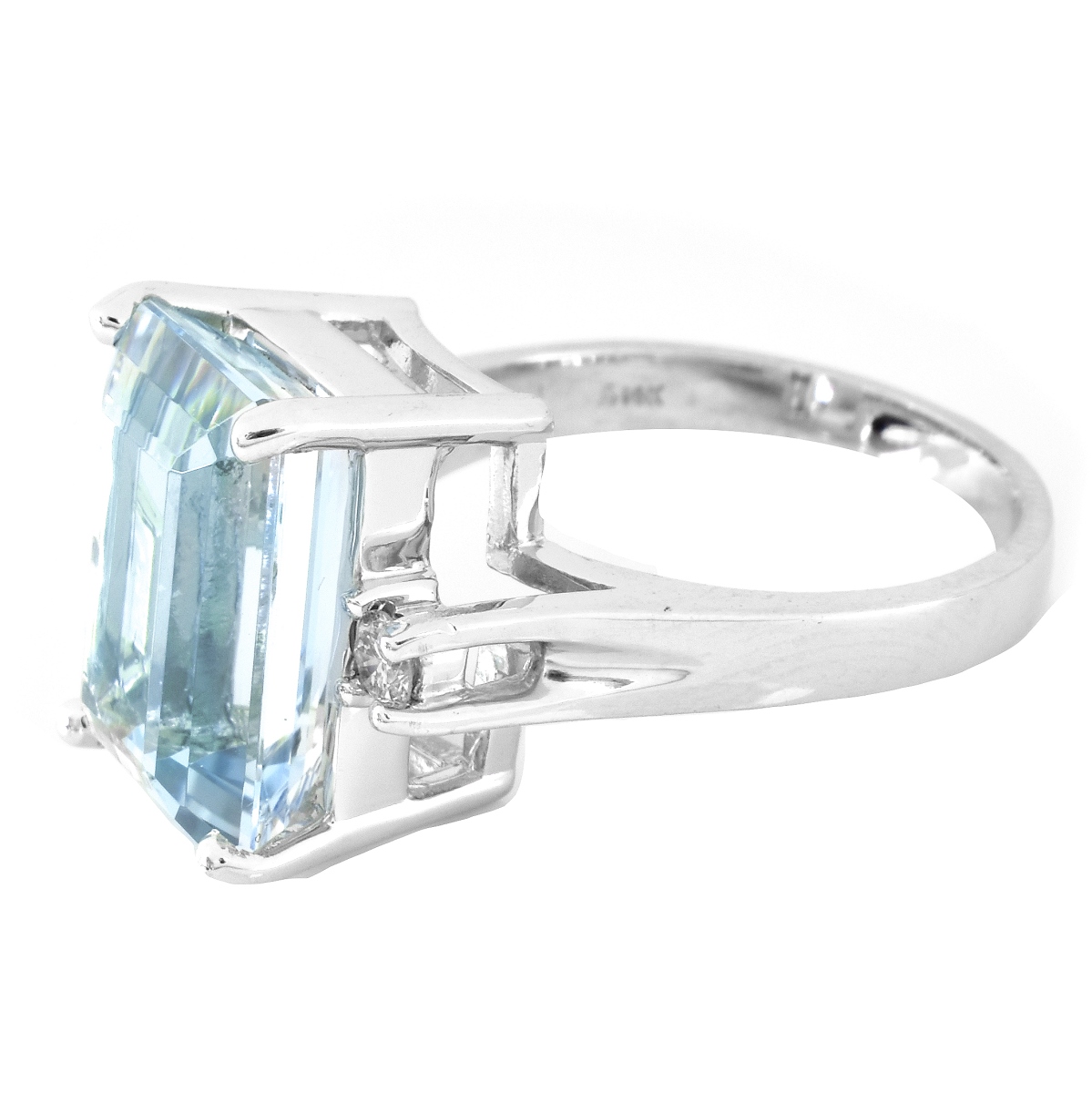 Aquamarine, Diamond and 14K Gold Ring