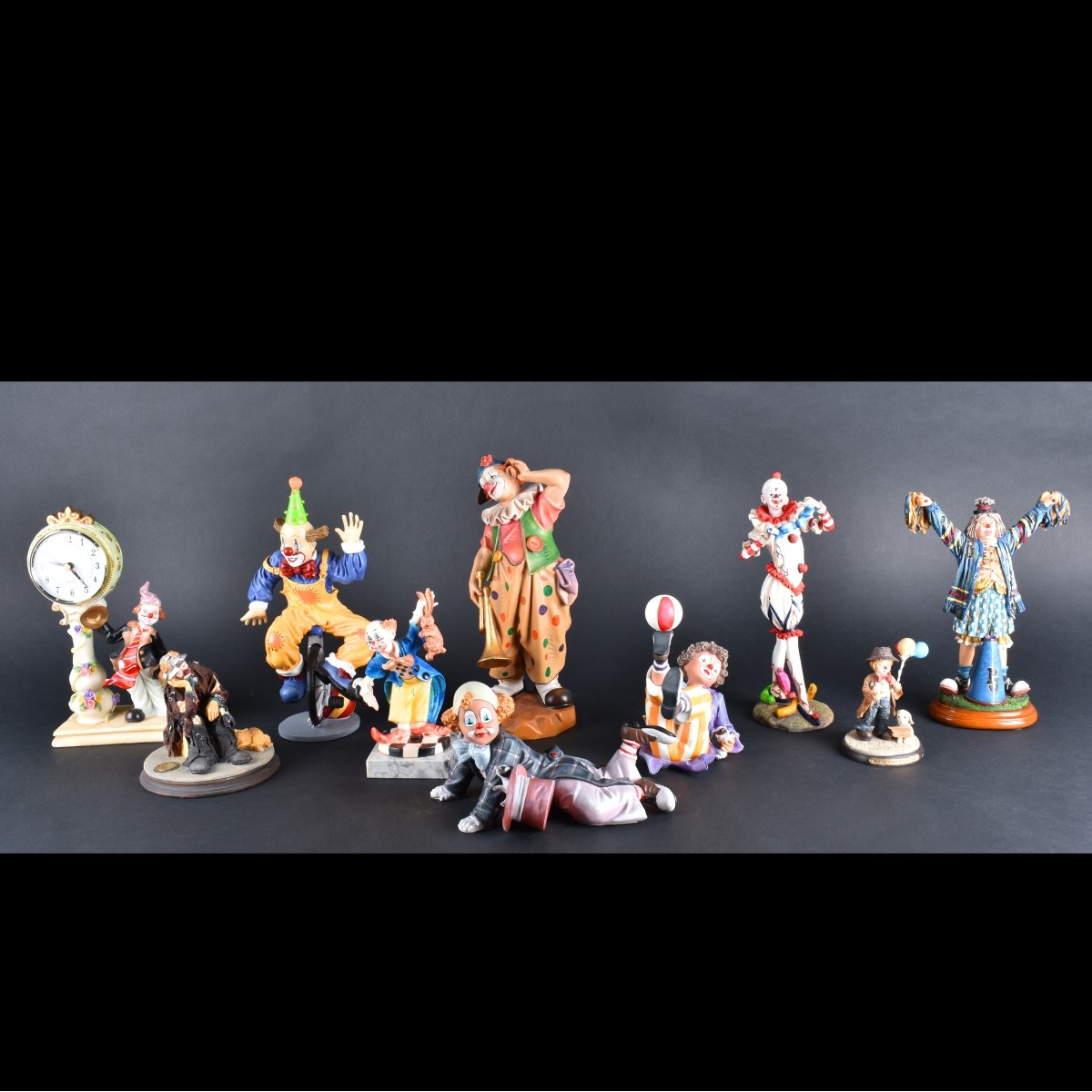 10 Clown Figurines