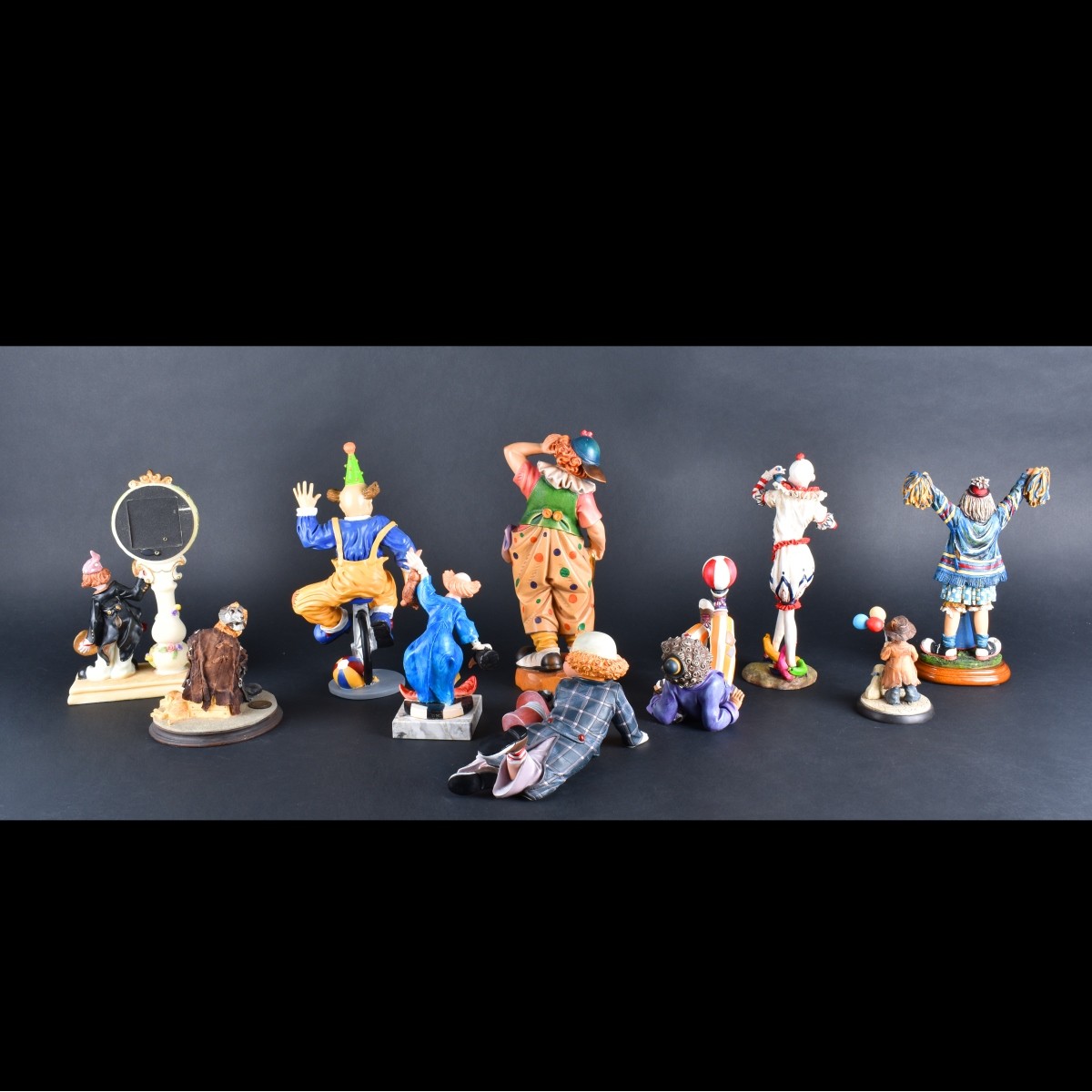 10 Clown Figurines