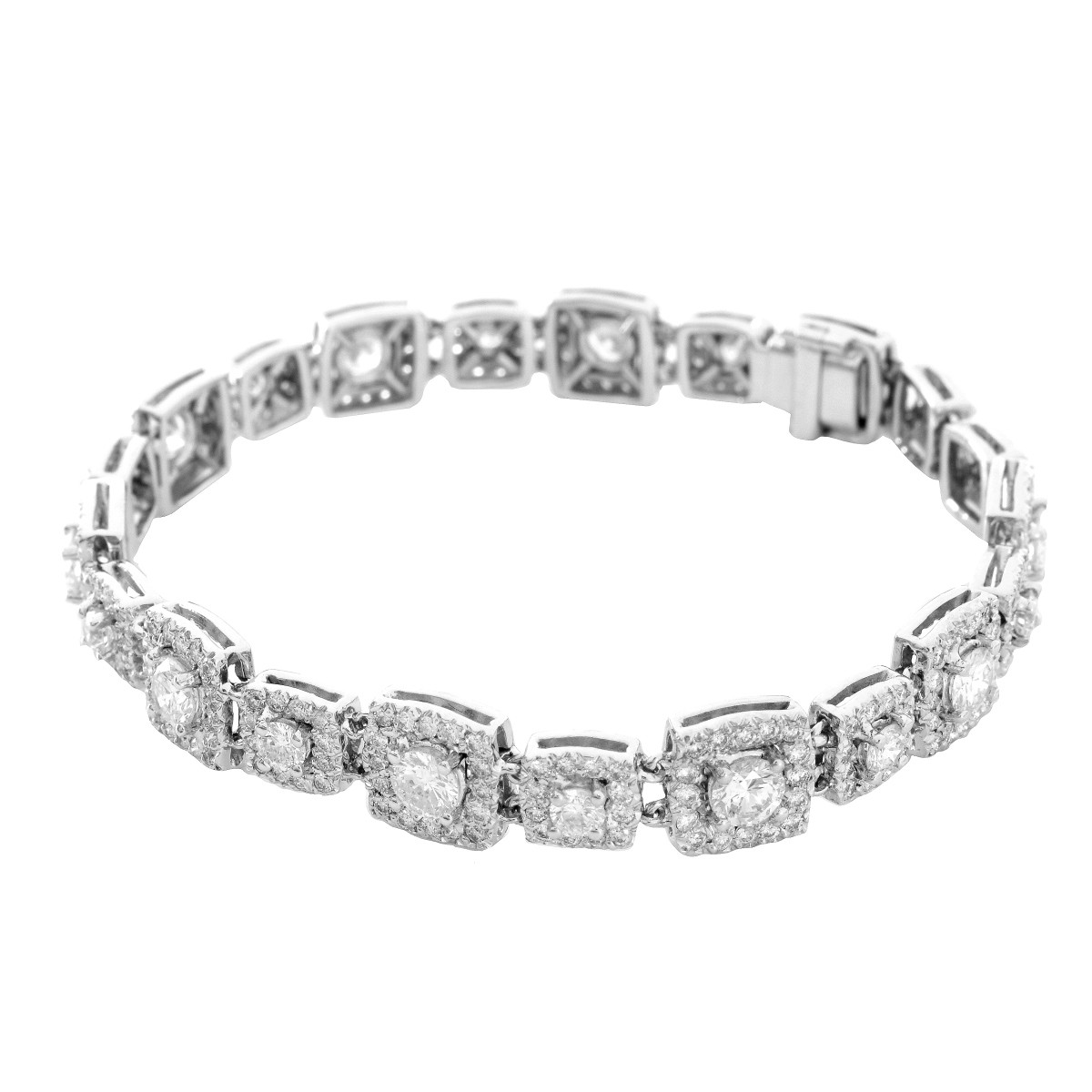 8.20ct TW Diamond and 18K Bracelet