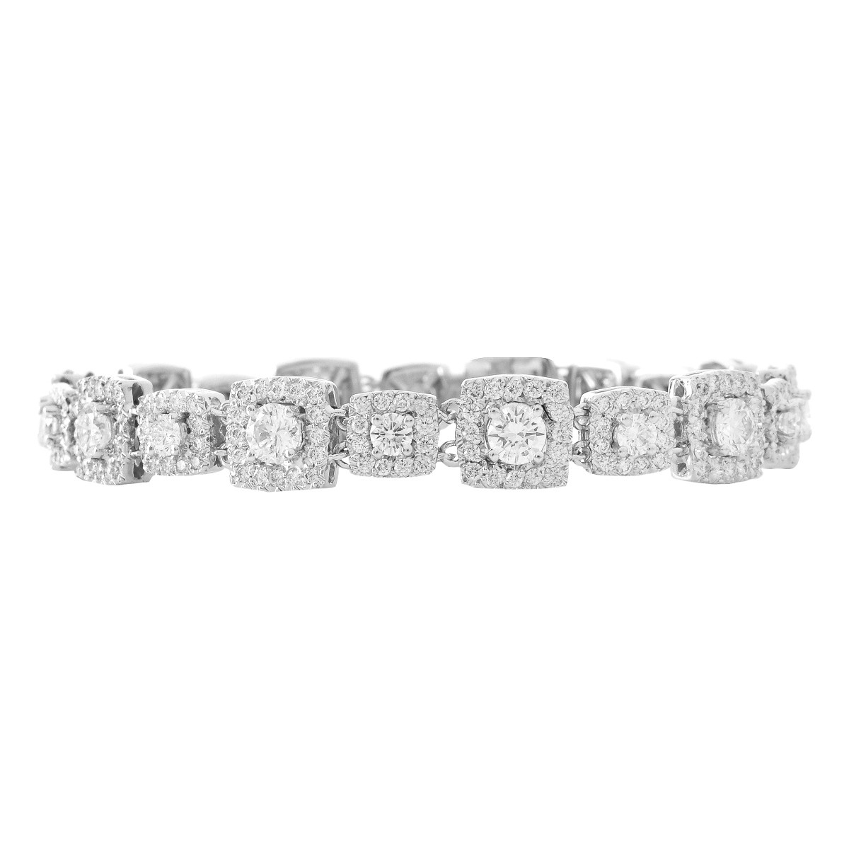 8.20ct TW Diamond and 18K Bracelet