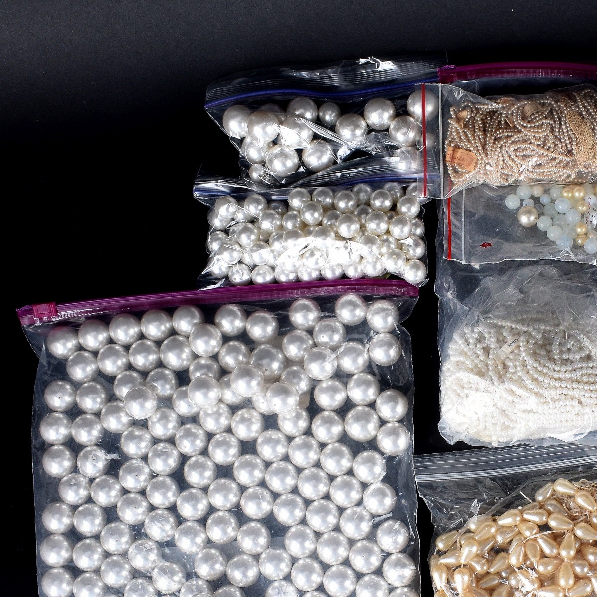 Costume Jewelry Pearl Lot